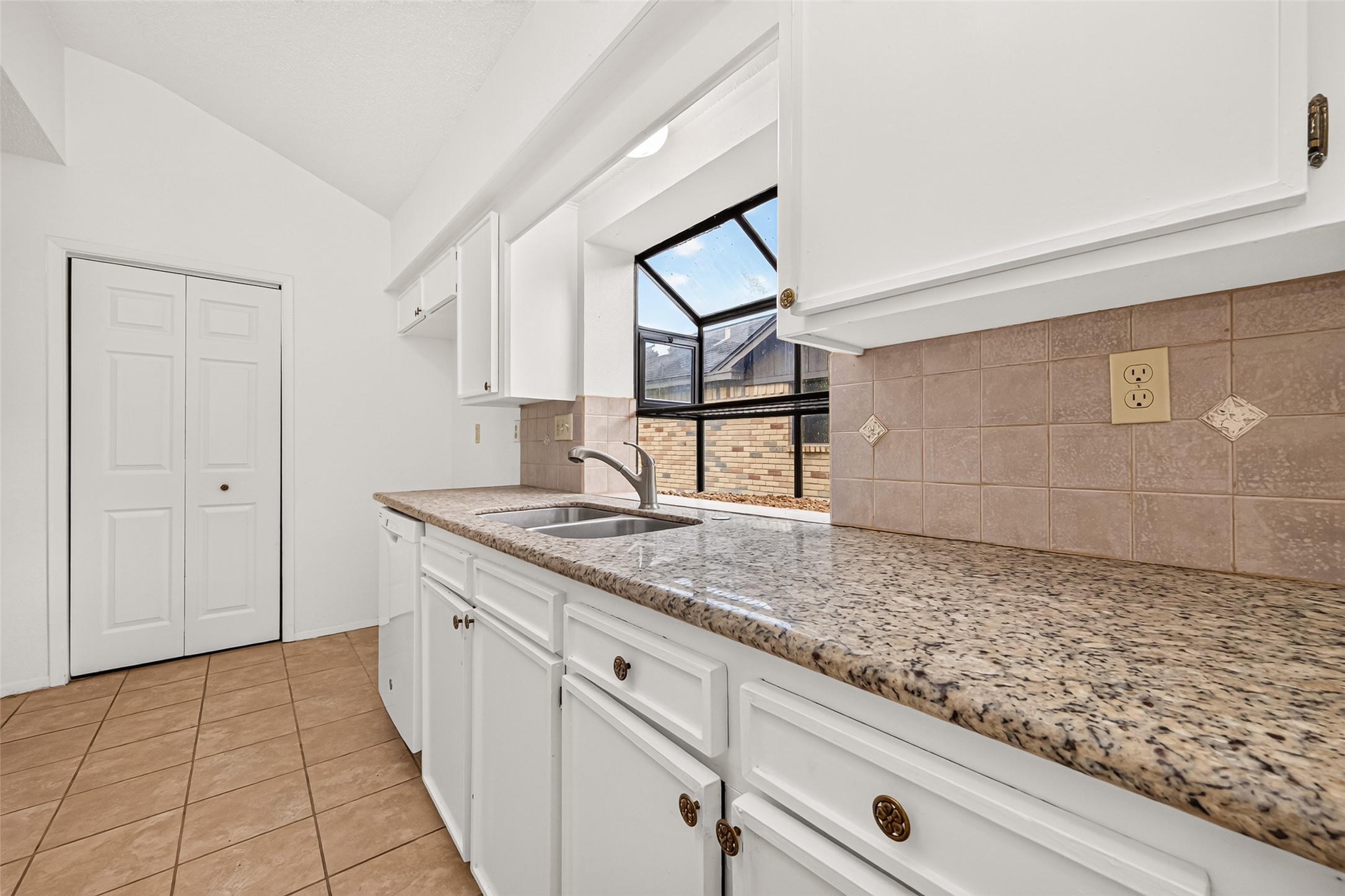16838 Markridge Drive Property Photo 17