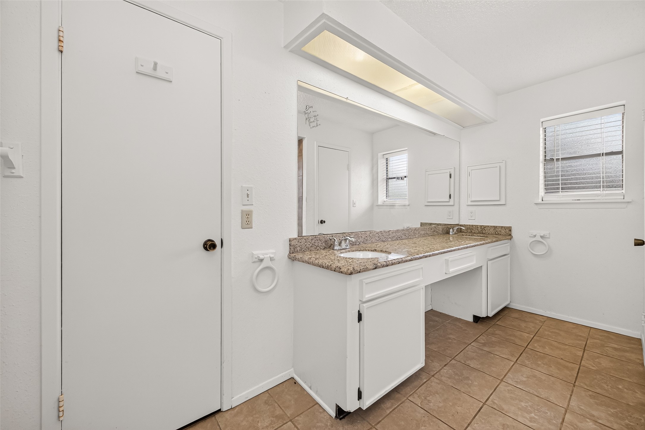 16838 Markridge Drive Property Photo 31