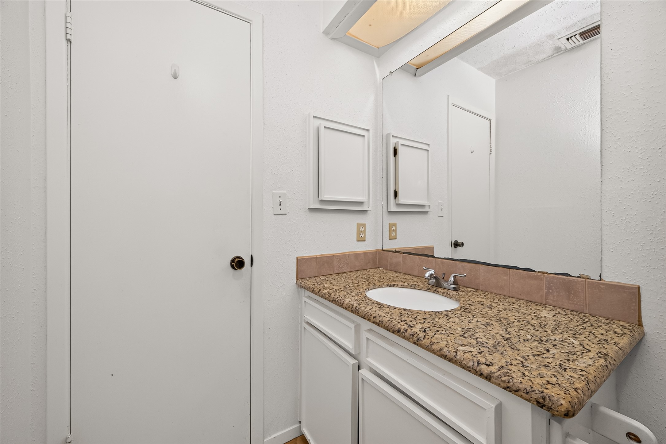 16838 Markridge Drive Property Photo 42
