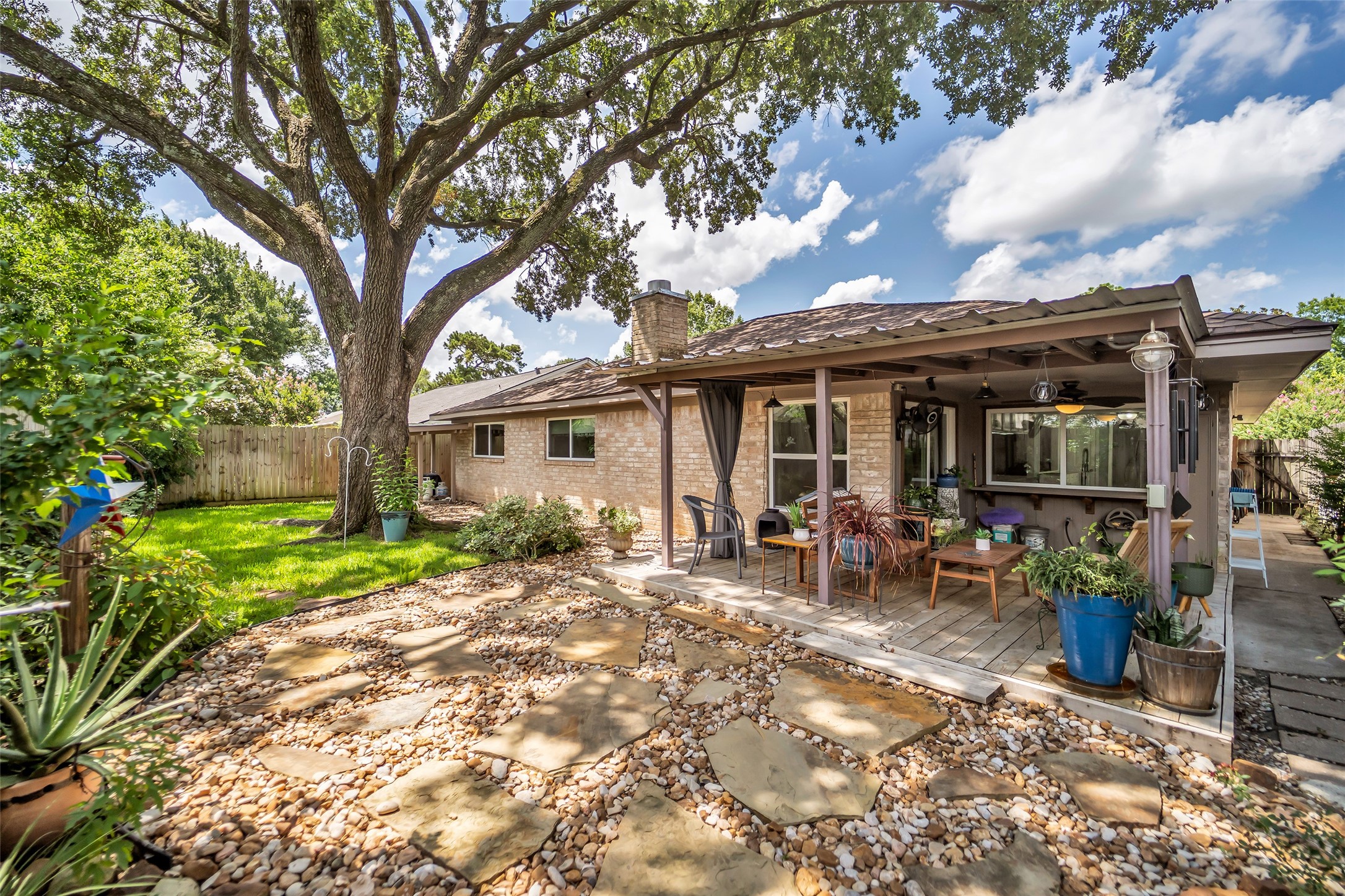 16222 Green Shade Drive Property Photo 25