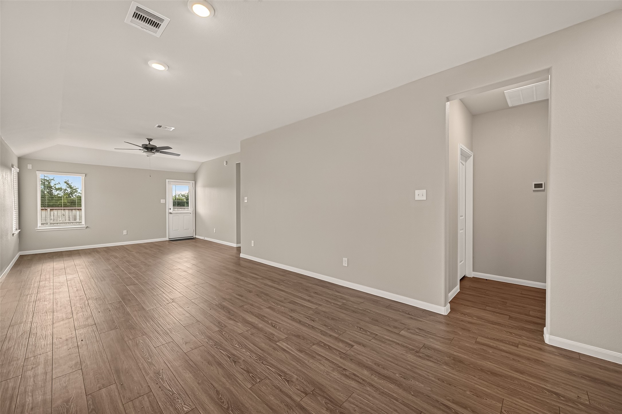 6426 Verbena Blossom Trail Property Photo 6