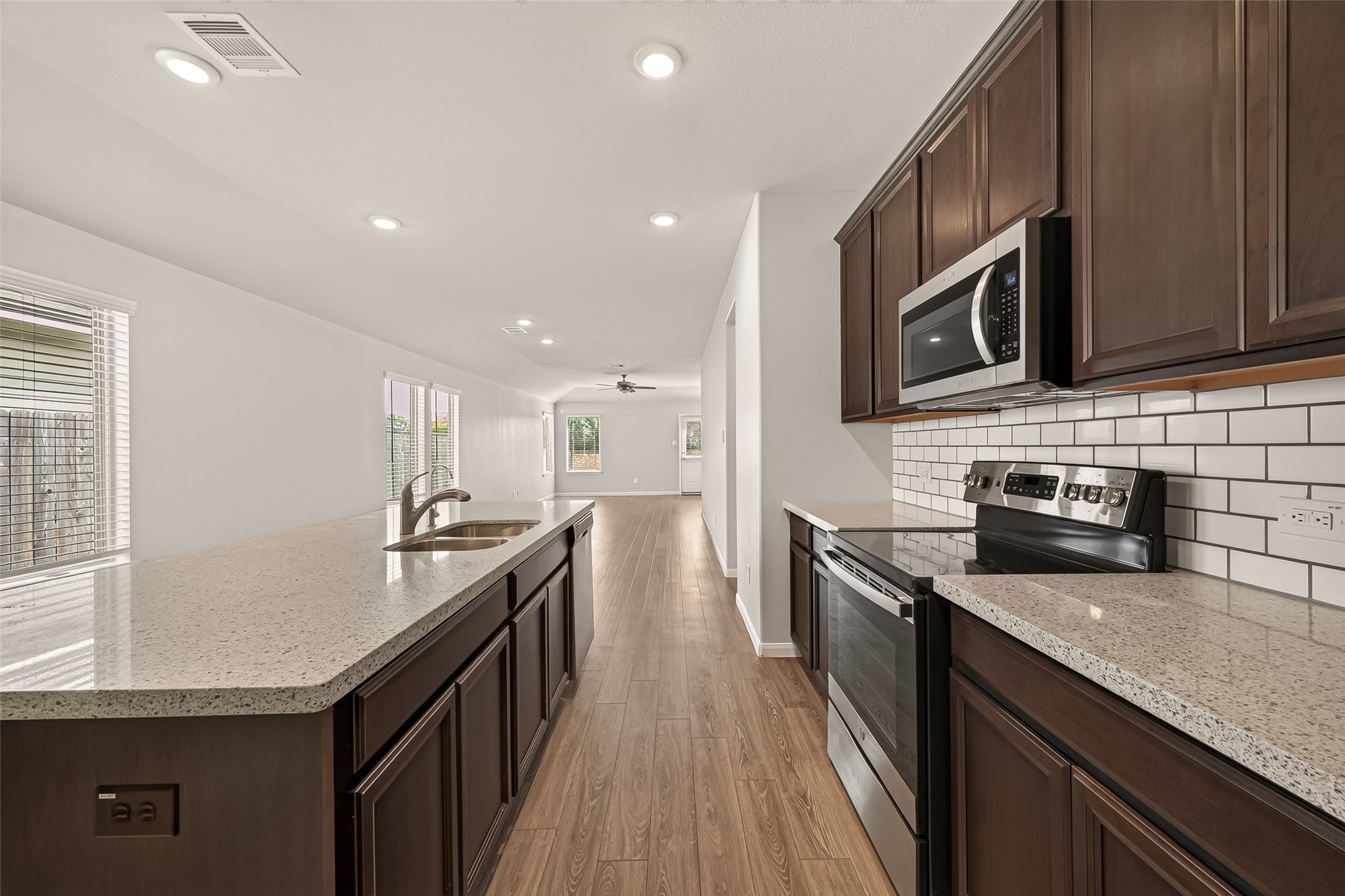 6426 Verbena Blossom Trail Property Photo 7