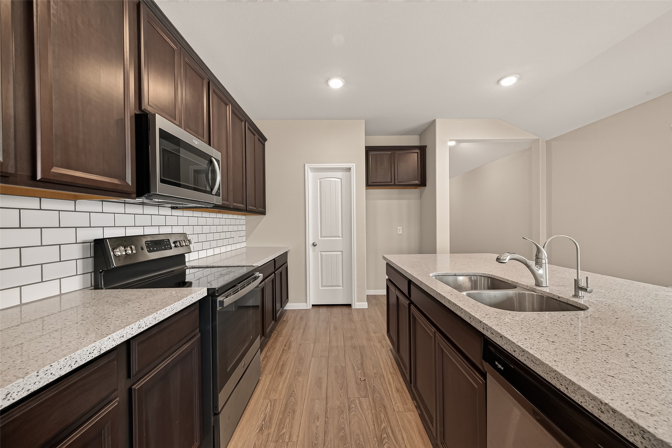 6426 Verbena Blossom Trail Property Photo 19