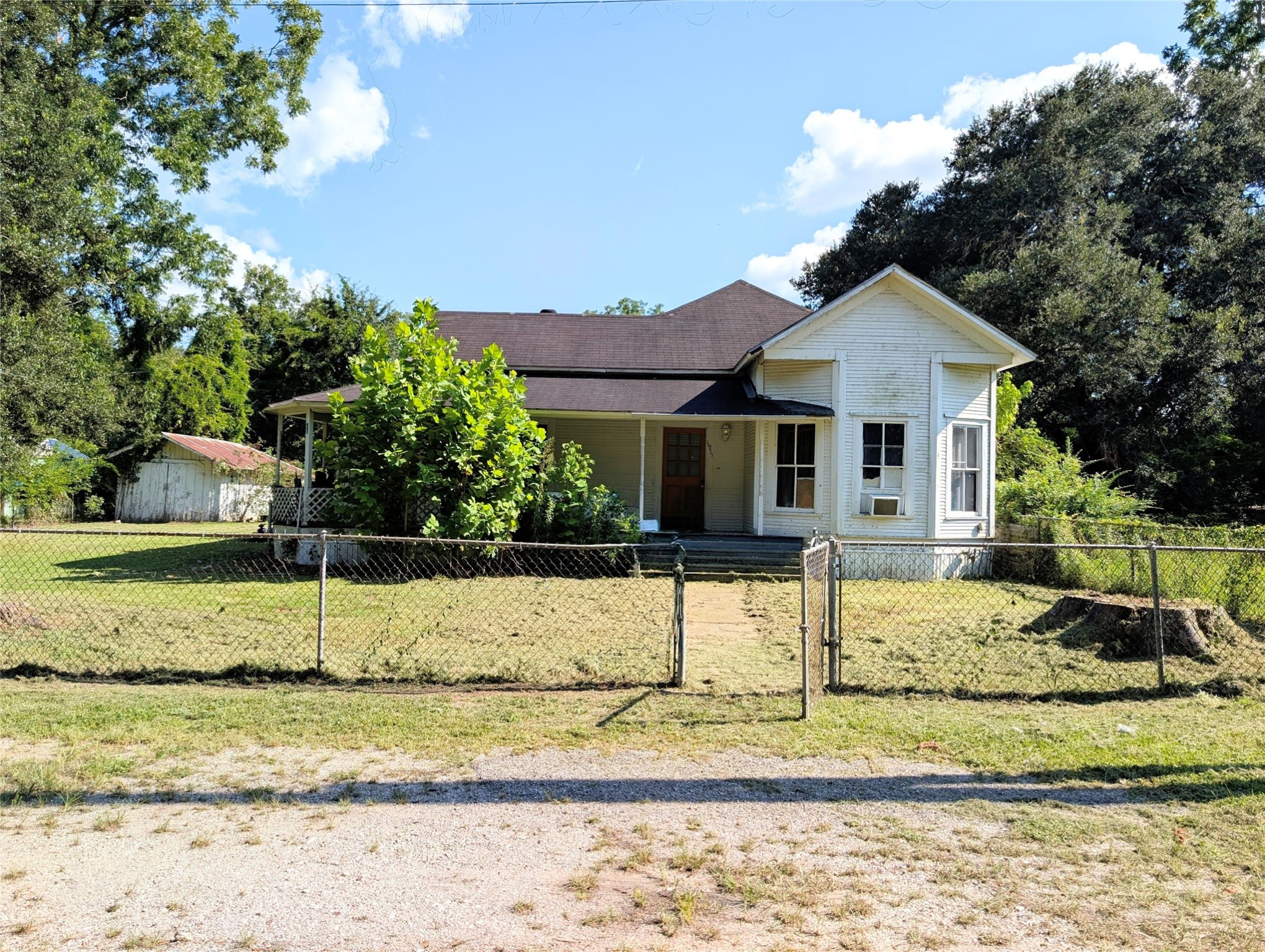 11955 Roark Drive Property Photo 1