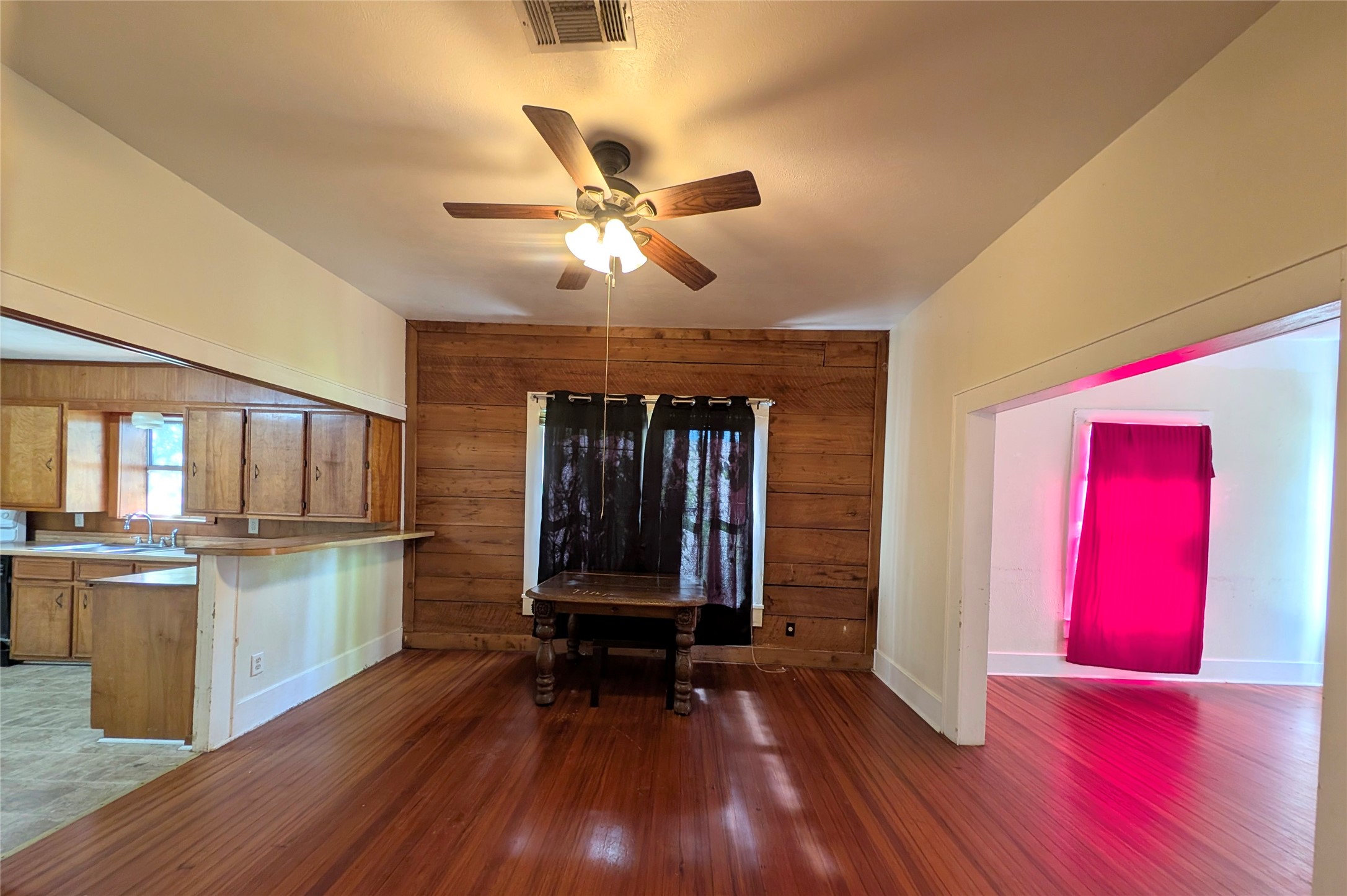 11955 Roark Drive Property Photo 4