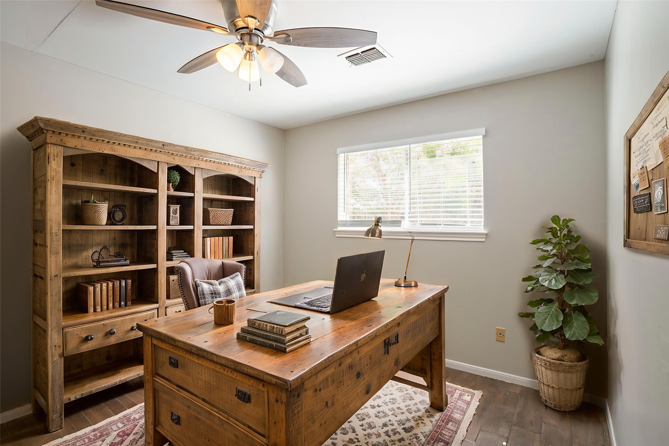 5606 Water Leaf Lane Property Photo 7