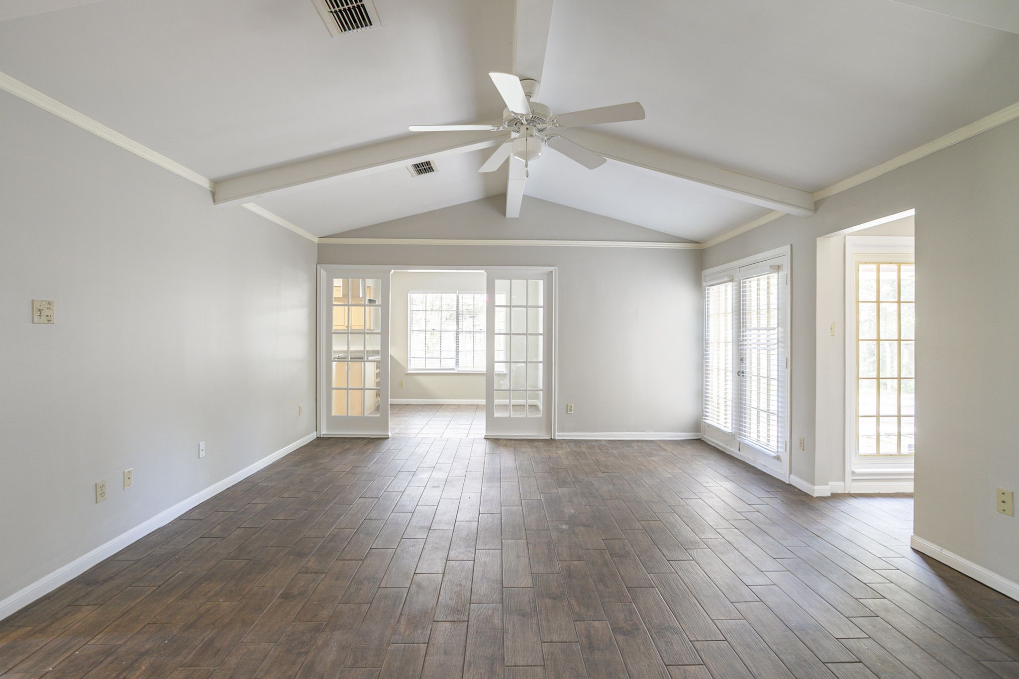 5606 Water Leaf Lane Property Photo 11