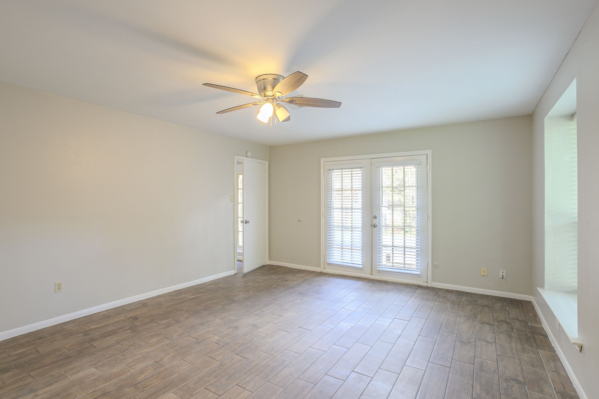5606 Water Leaf Lane Property Photo 21