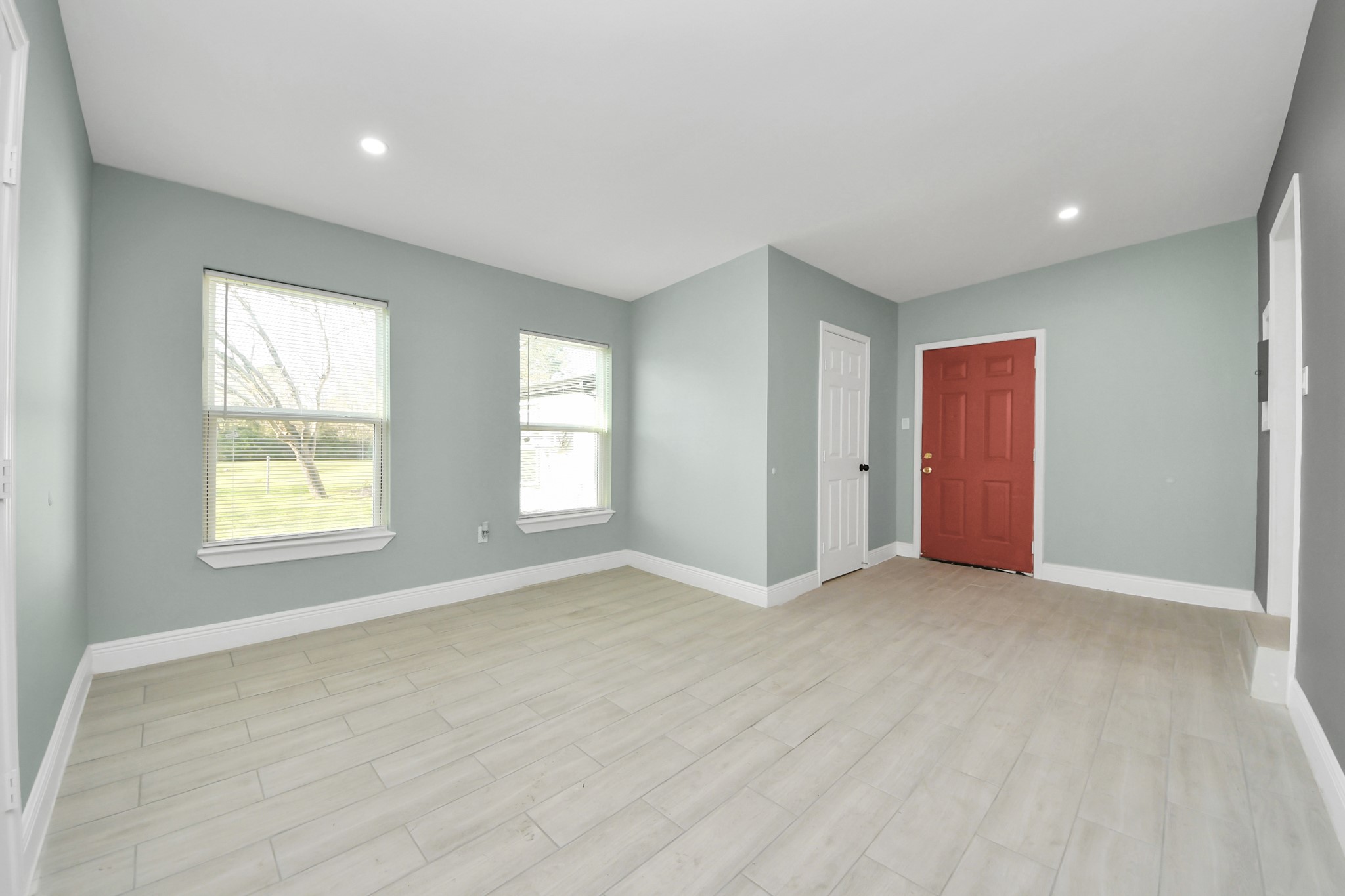 7135 Cayton Street Property Photo 9