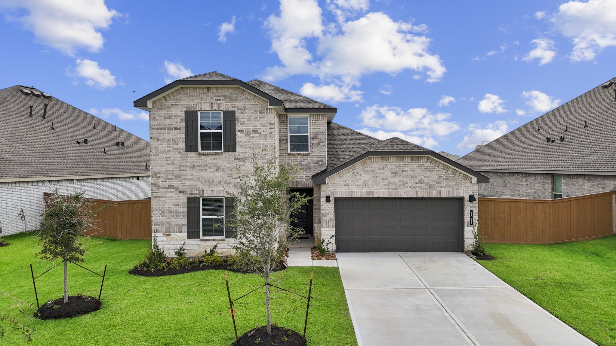 2811 Gran Castillo Drive Property Photo 1
