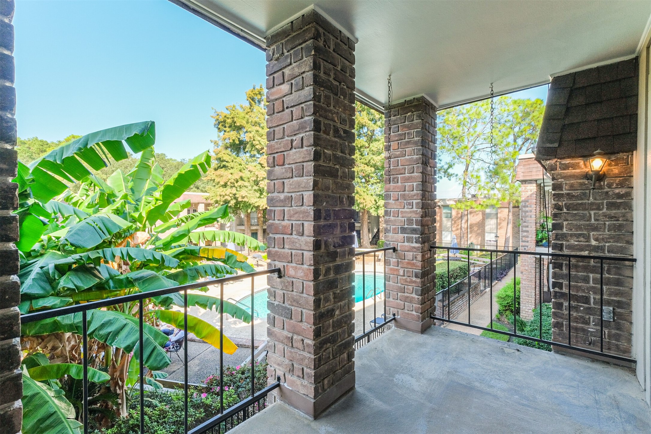 7575 Katy Freeway 143 Property Photo 2