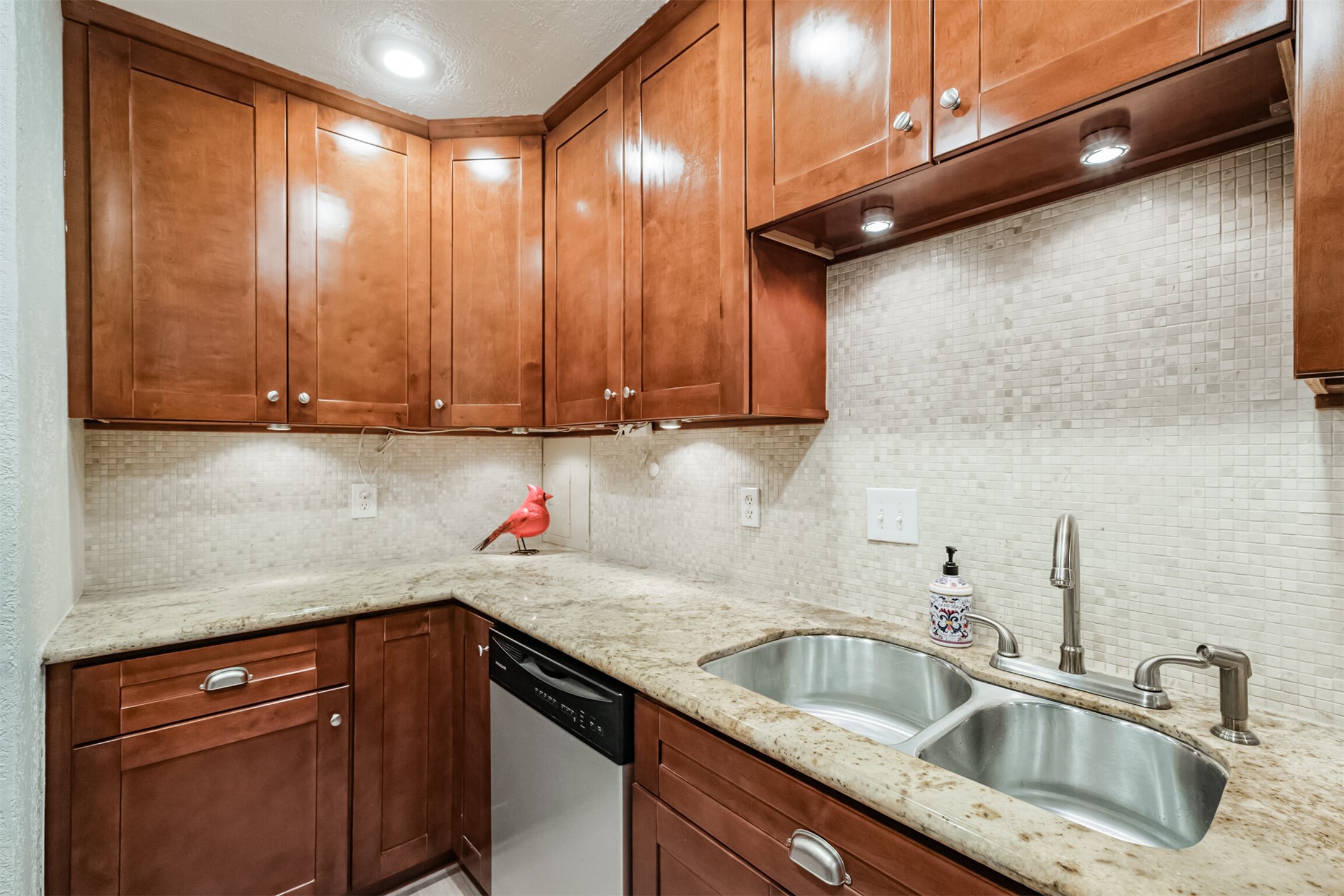 7575 Katy Freeway 143 Property Photo 10