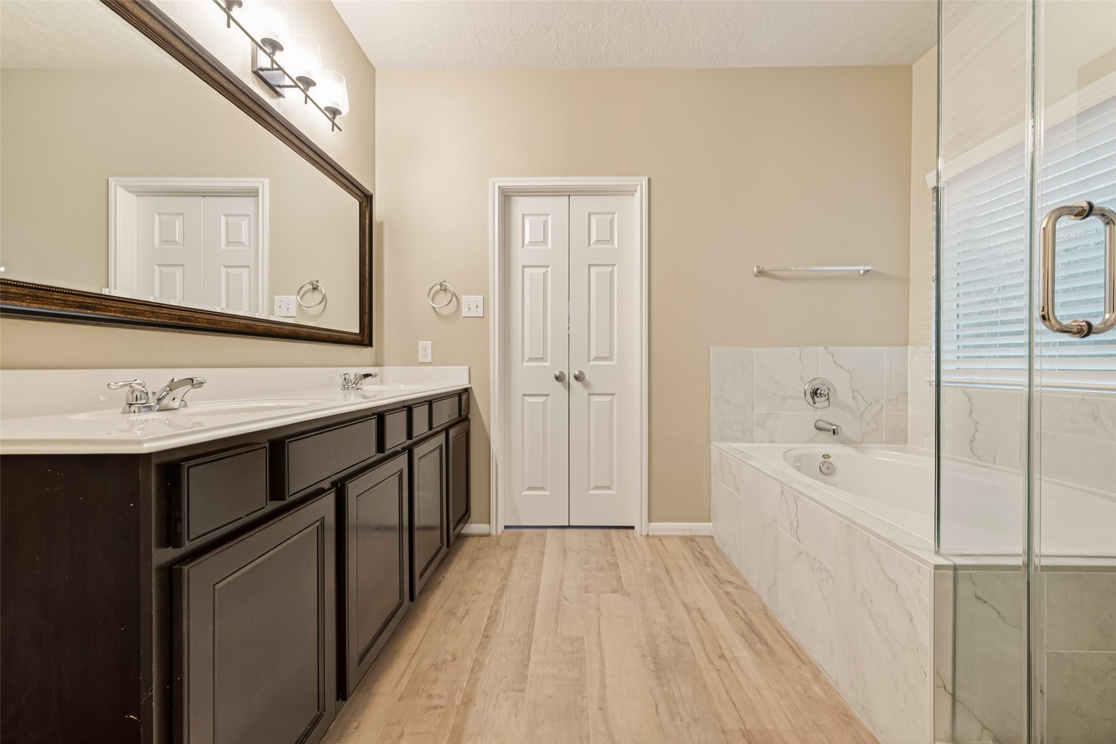 3518 Heartland Key Lane Property Photo 20