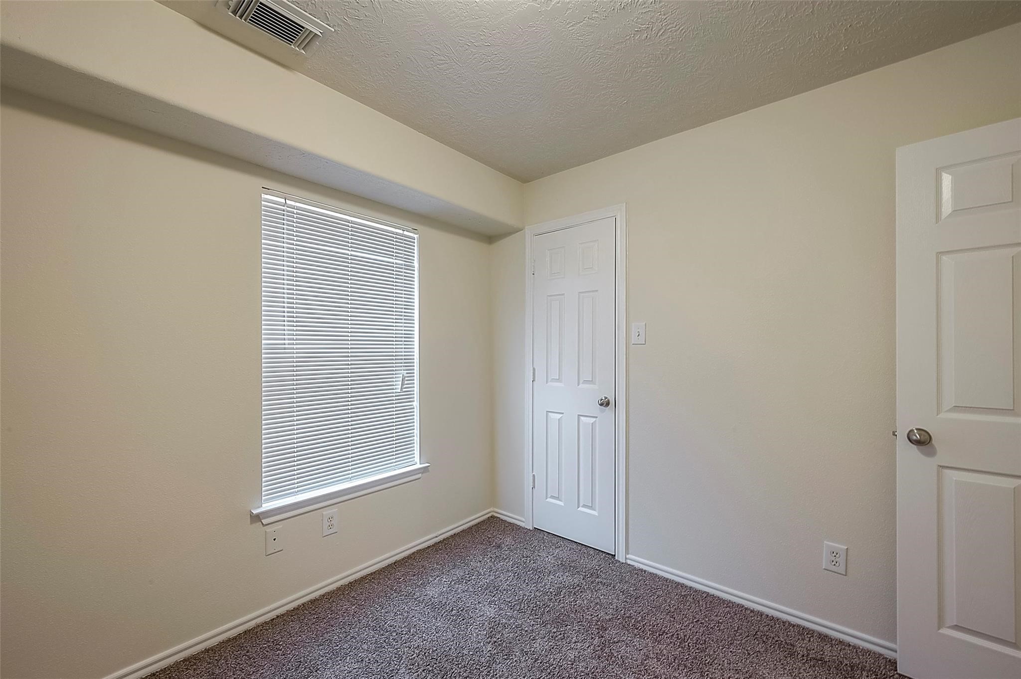 14330 Fairbuff Lane Property Photo 10