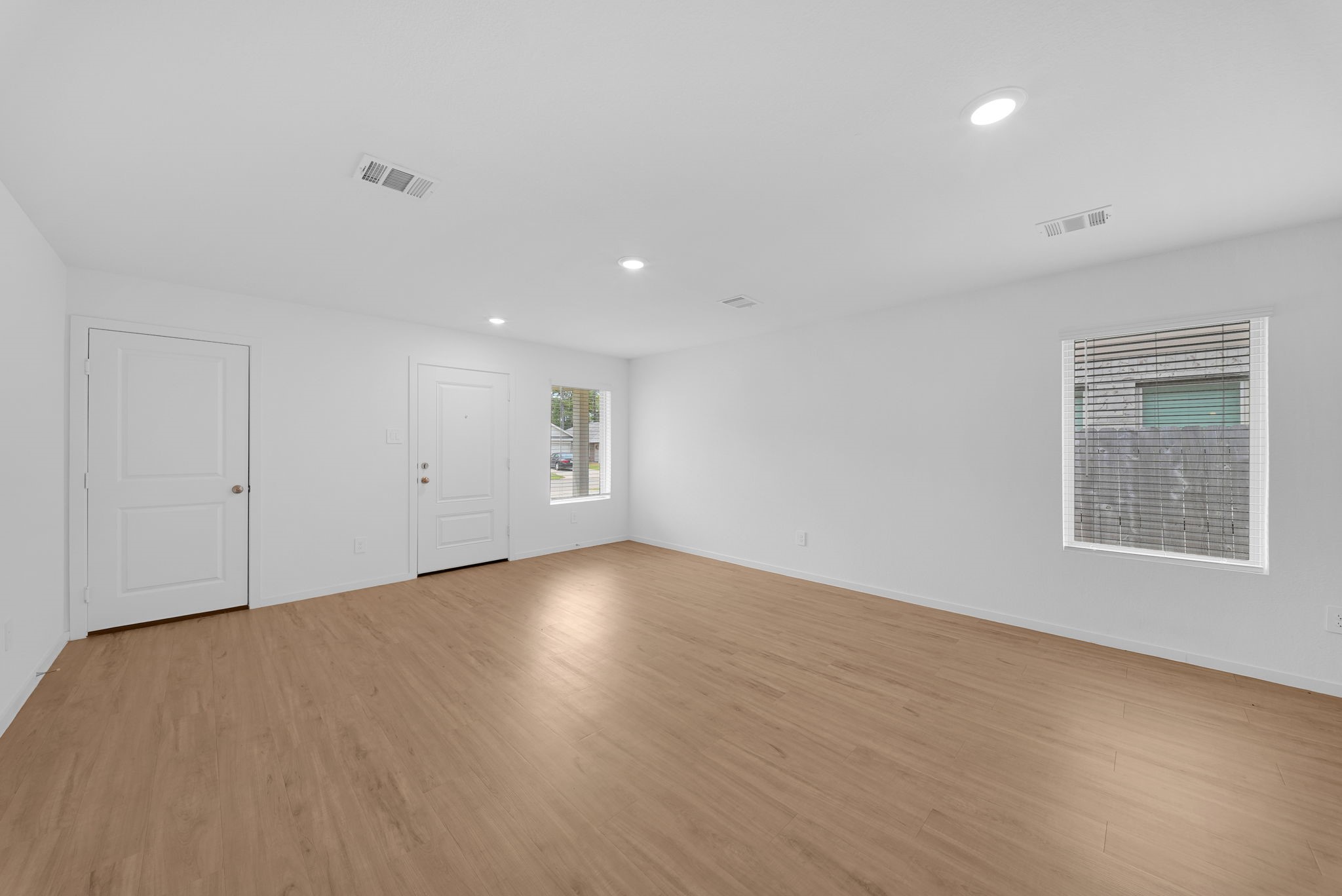 597 Falling Cave Drive Property Photo 8