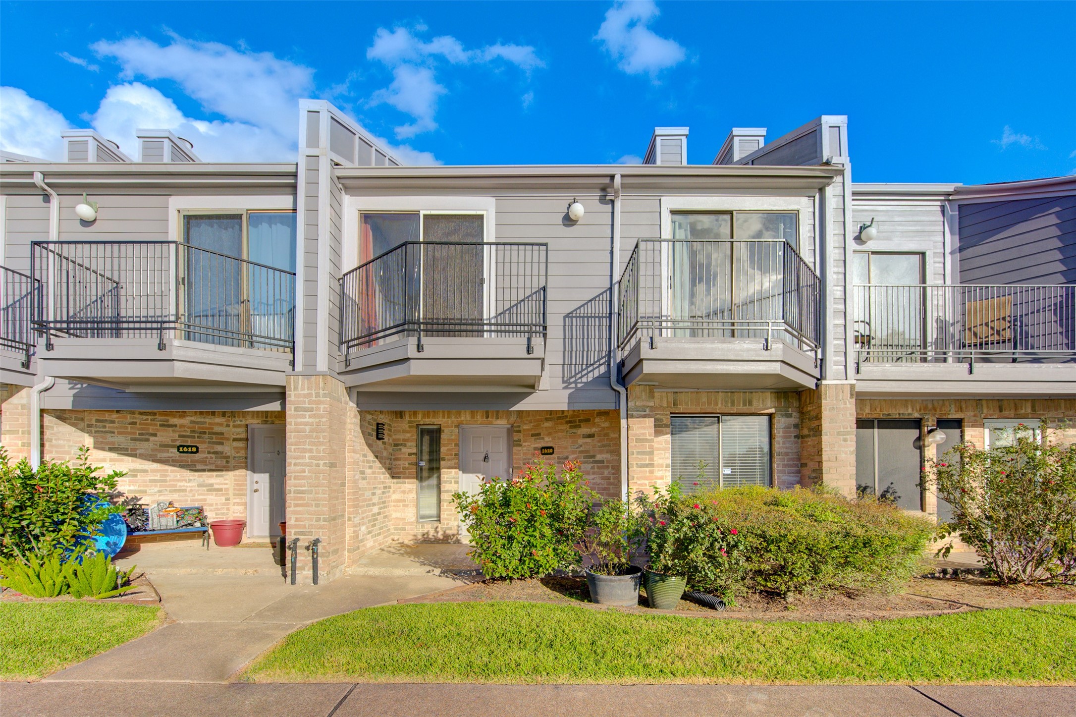 1620 Good Day Drive Property Photo 2