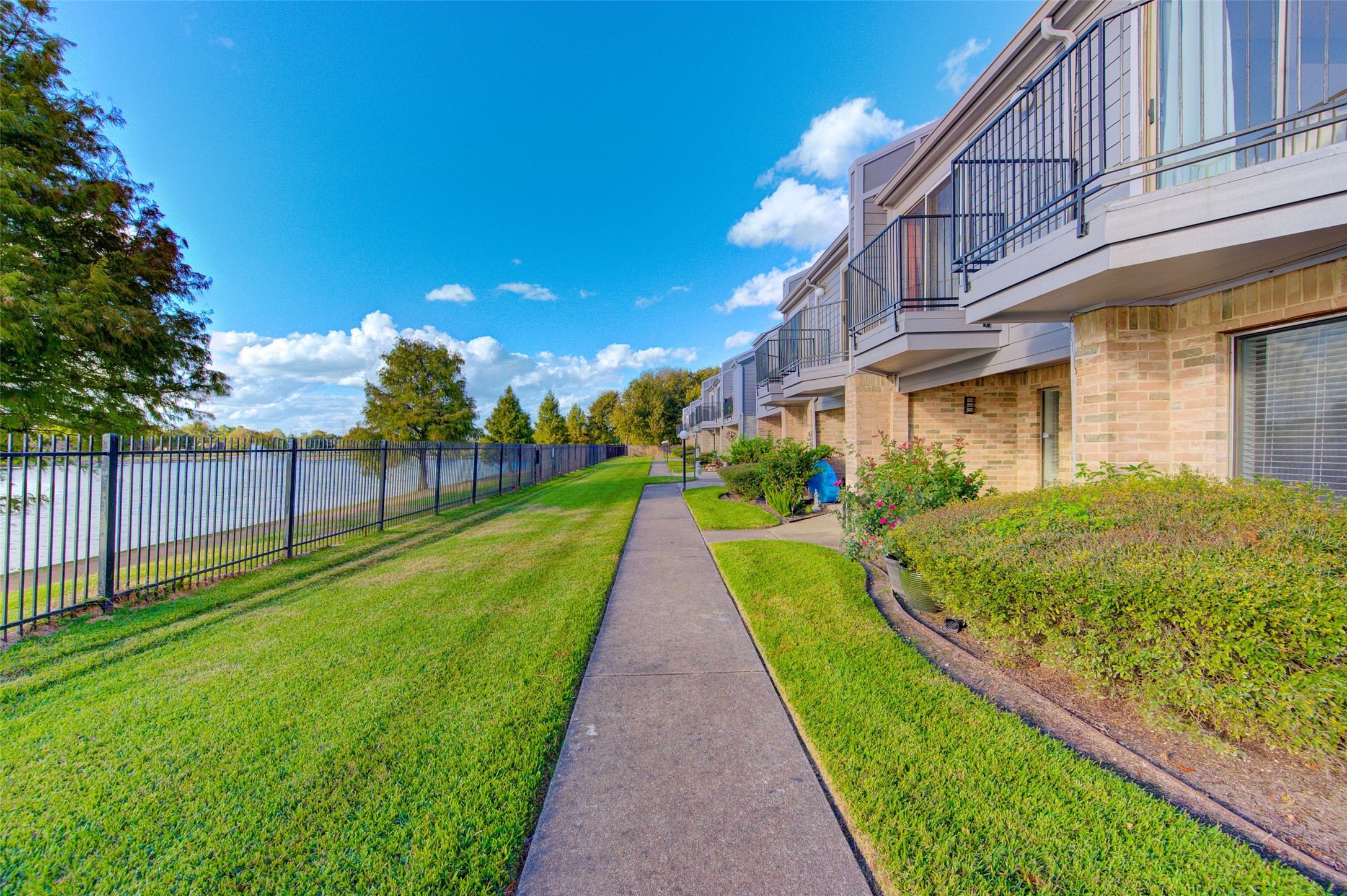 1620 Good Day Drive Property Photo 3