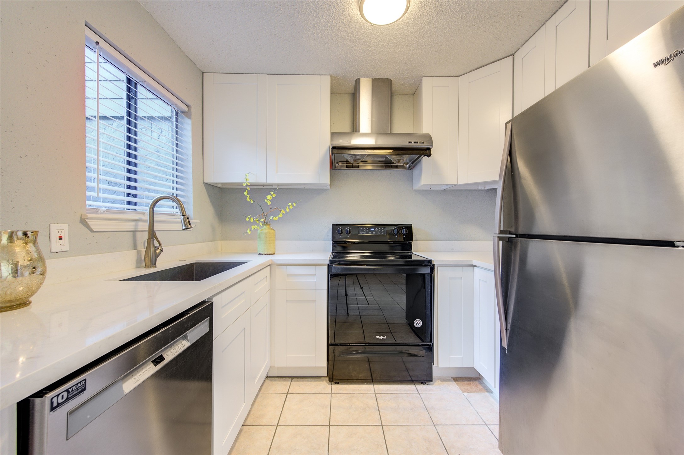 1620 Good Day Drive Property Photo 13