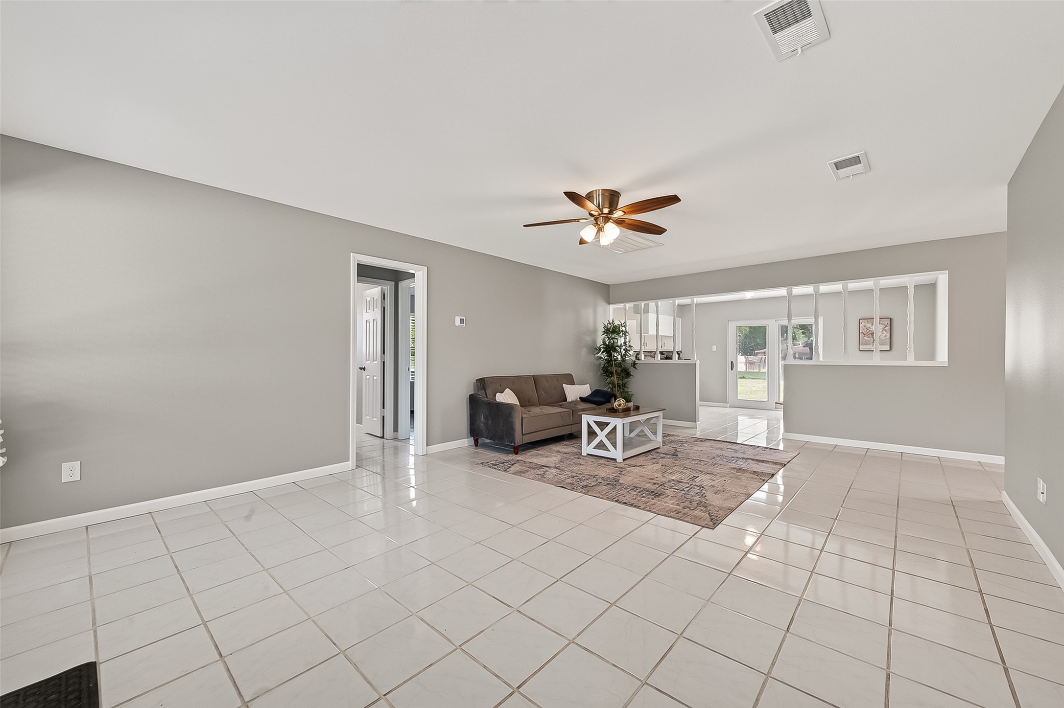 237 Burkett Street Property Photo 8
