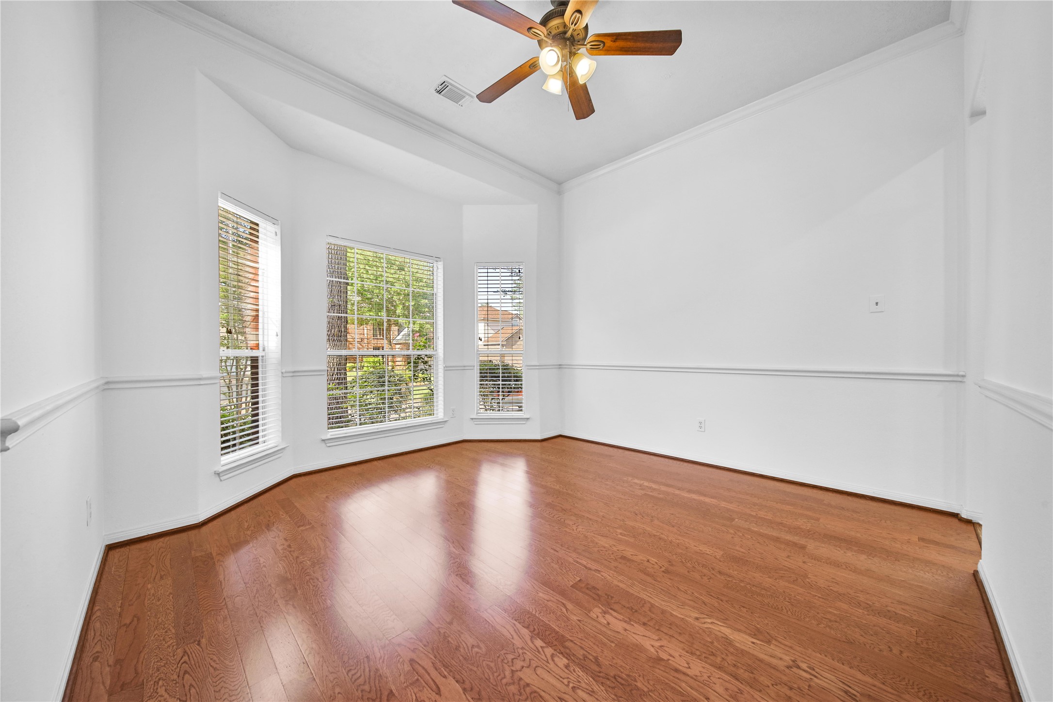 11 Griffin Hill Court Property Photo 6