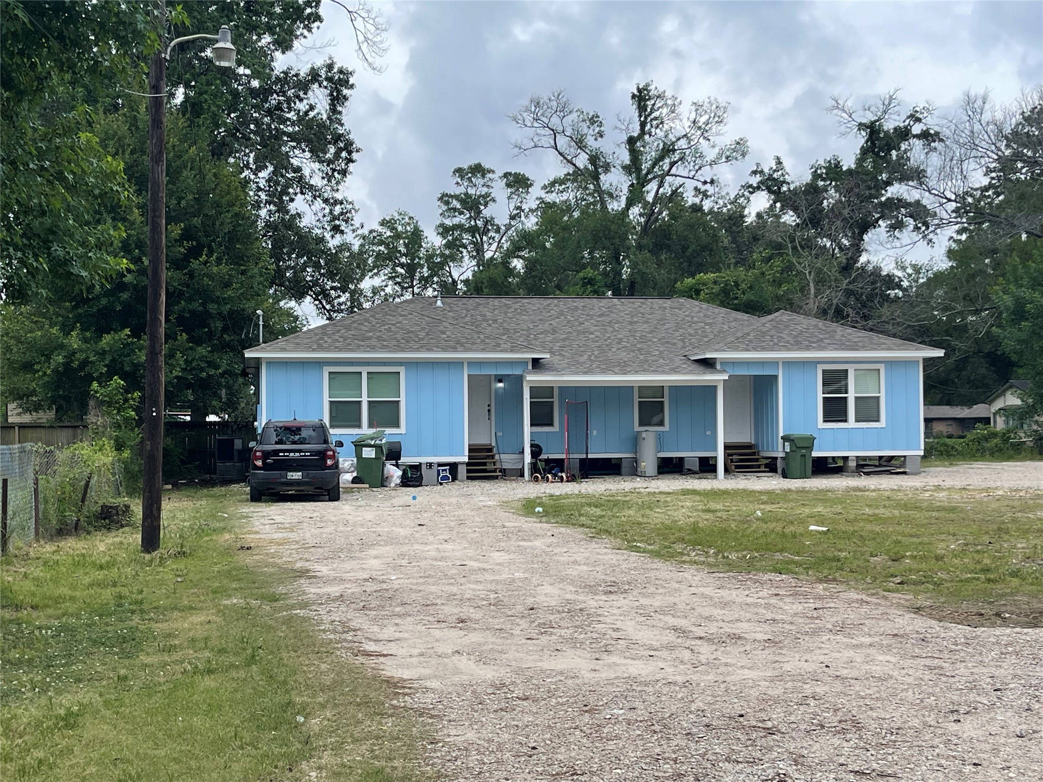 21882 Russell Drive B Property Photo 1