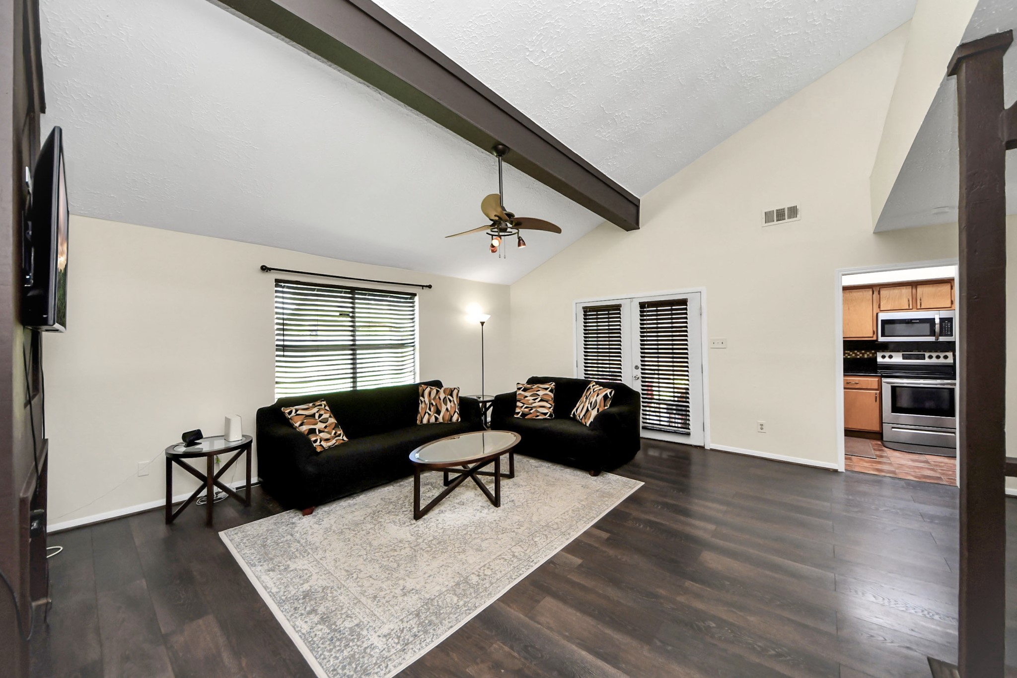 16338 Hunting Dog Court Property Photo 3