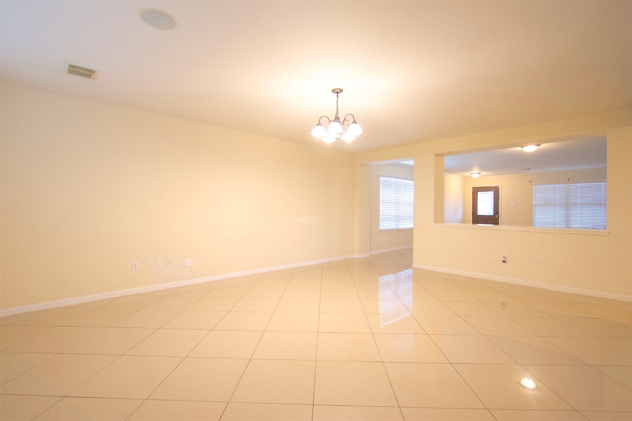 15602 Waumsley Way Property Photo 13