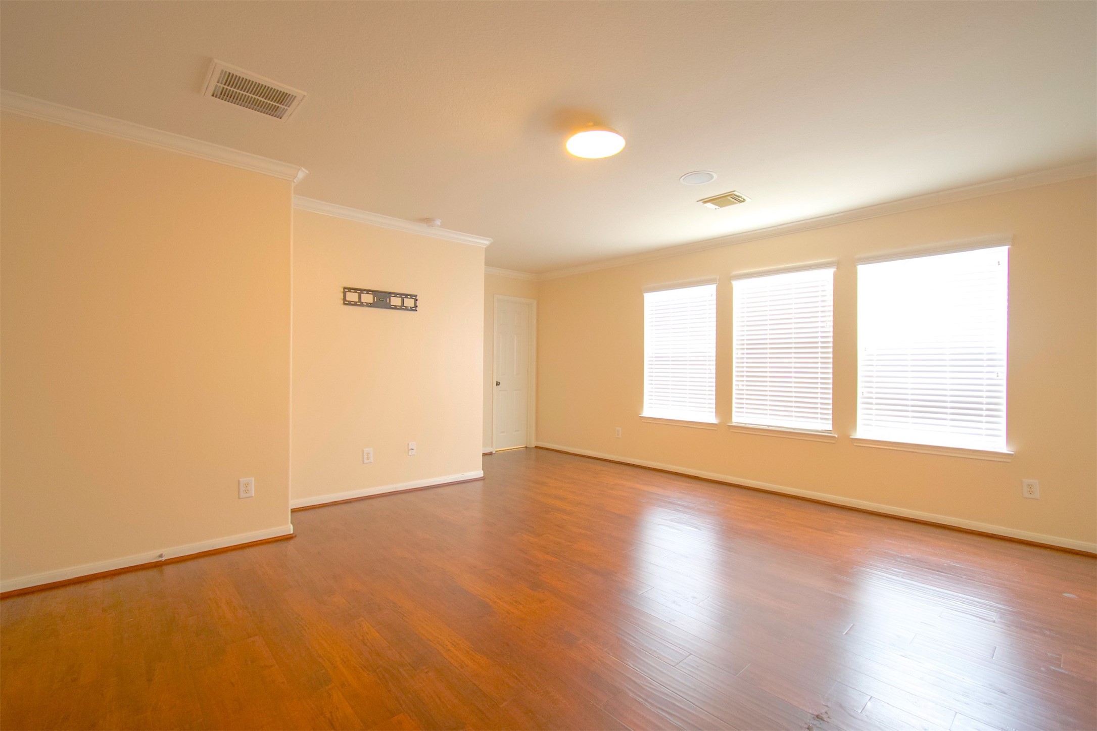 15602 Waumsley Way Property Photo 22