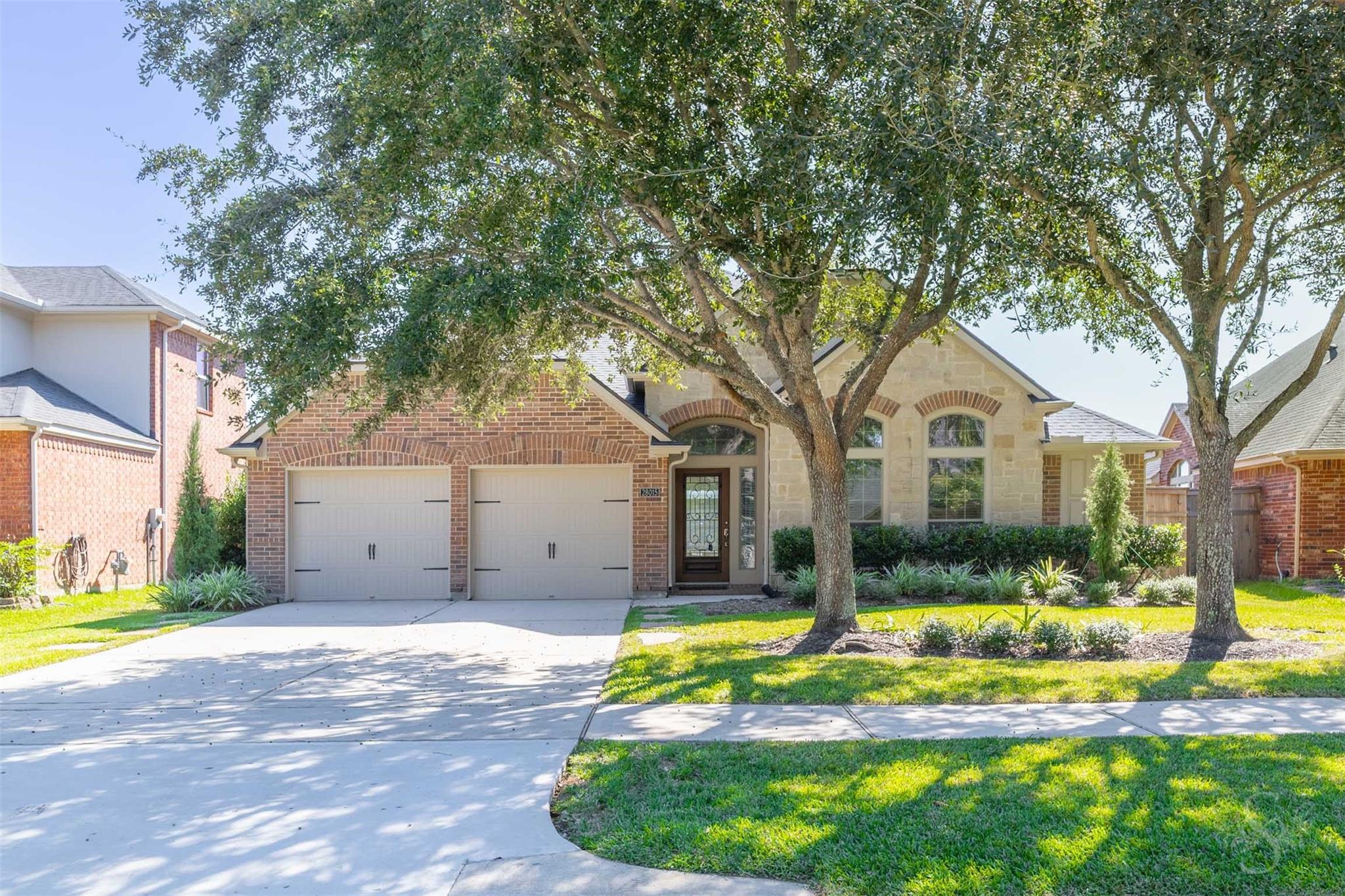28015 Barberry Banks Lane, Fulshear Tx 77441 Property Photo 1