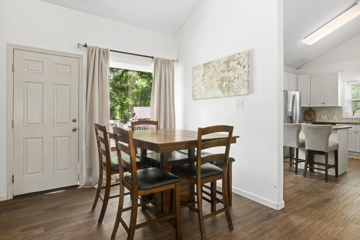 5366 Appleblossom Lane Property Photo 16