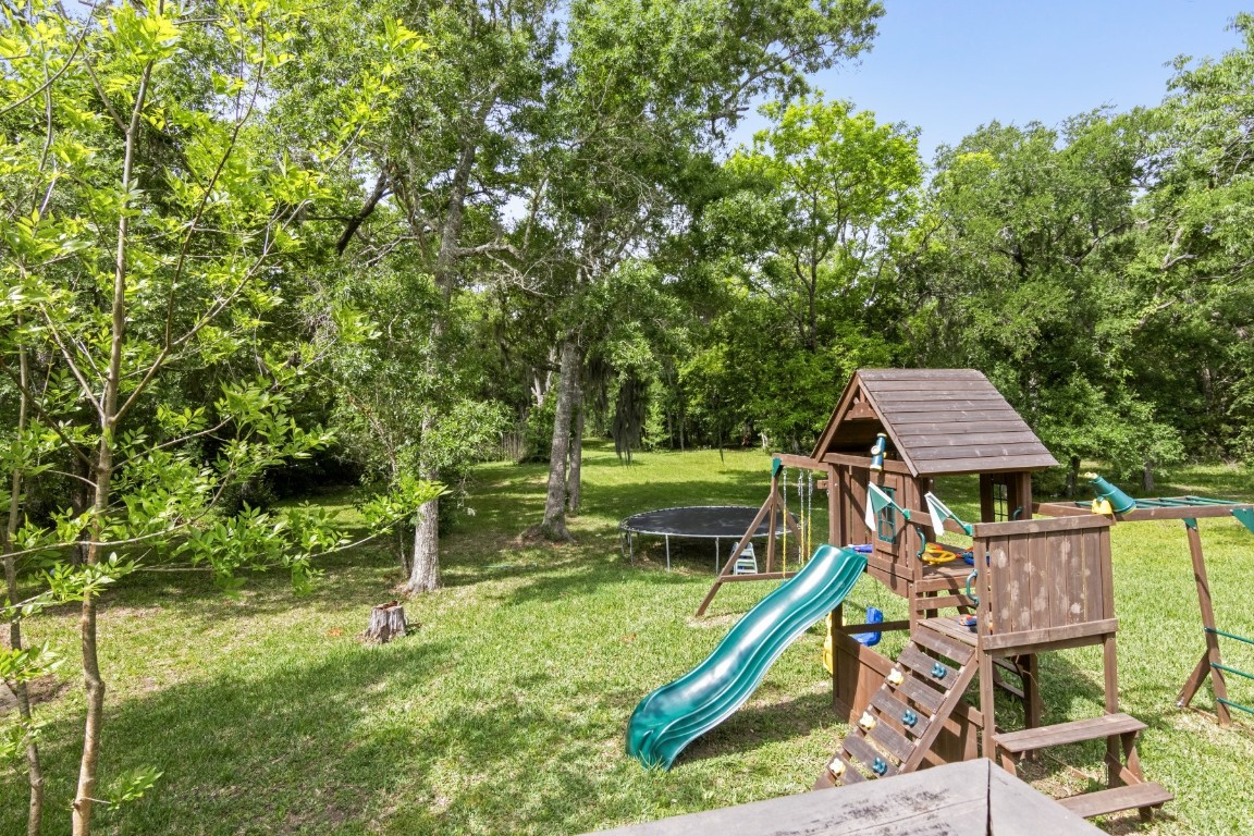 5366 Appleblossom Lane Property Photo 25