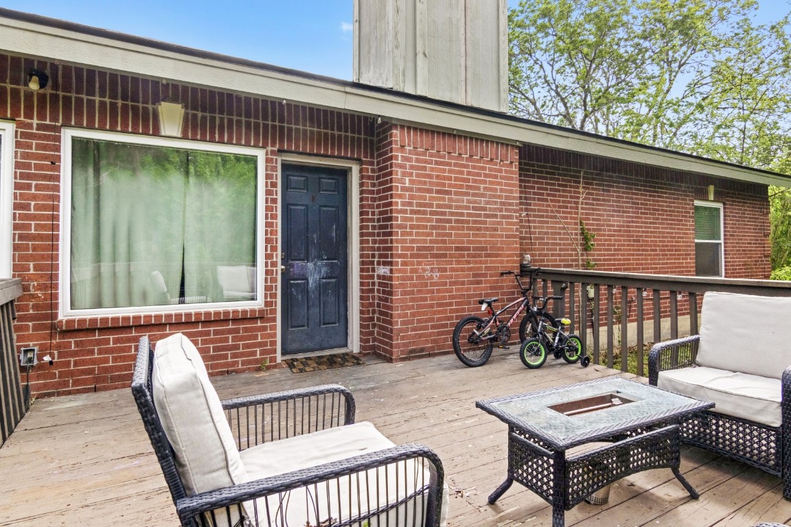 5366 Appleblossom Lane Property Photo 27