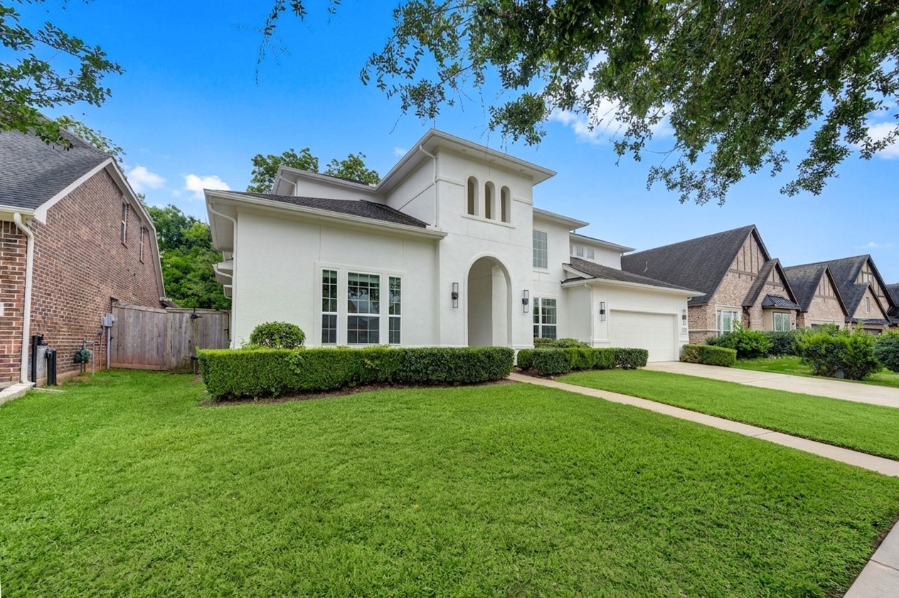 5315 Sterling Manor Lane Property Photo 4