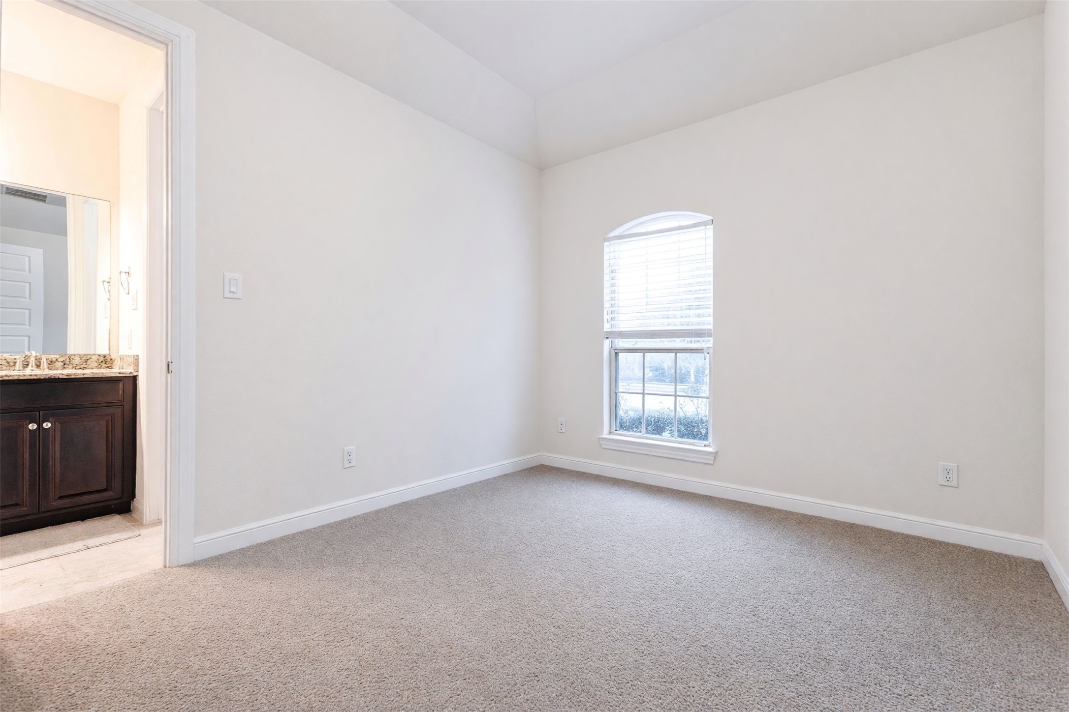 5803 Nowlands Run Lane Property Photo 17