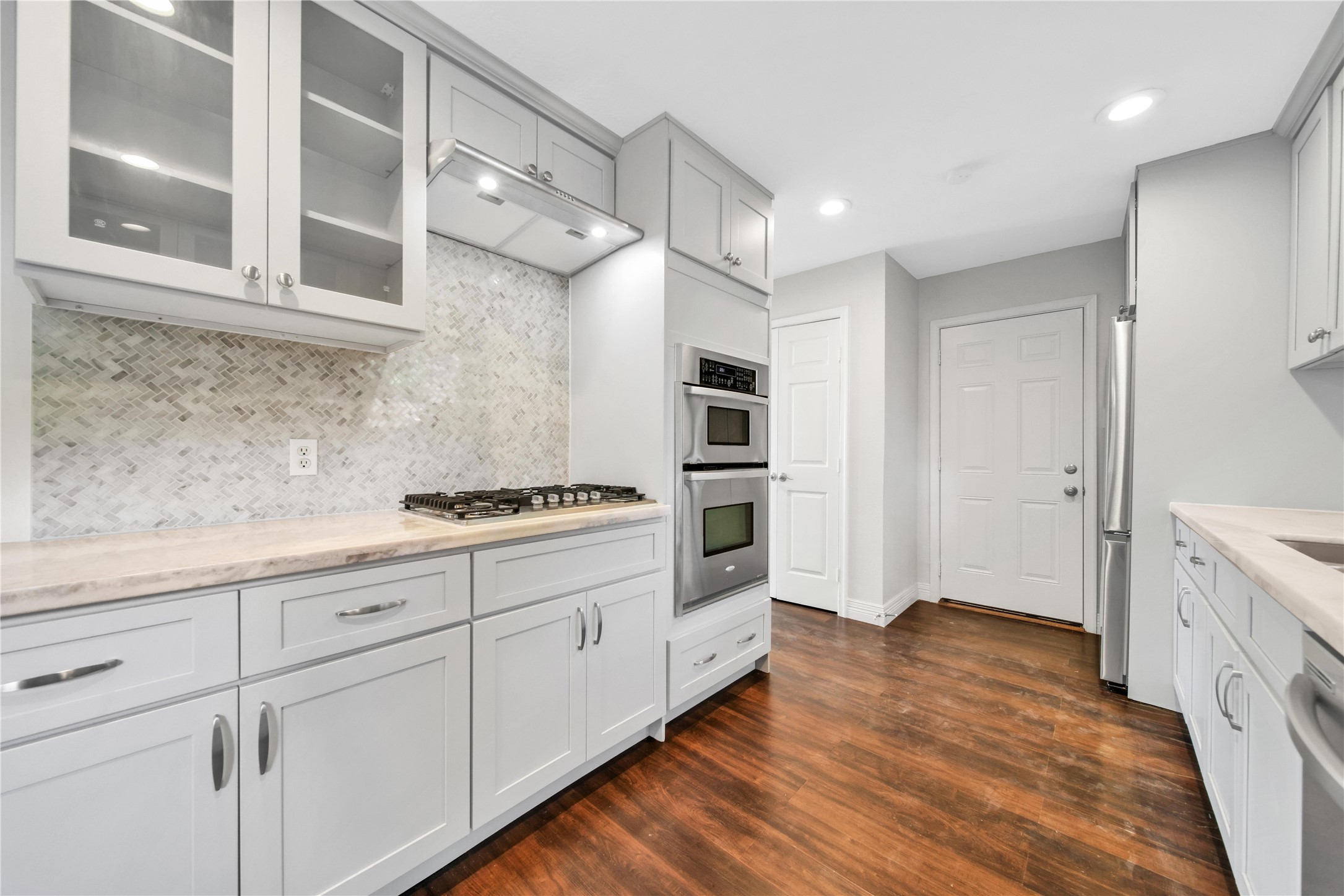 22627 Indian Ridge Drive Property Photo 10