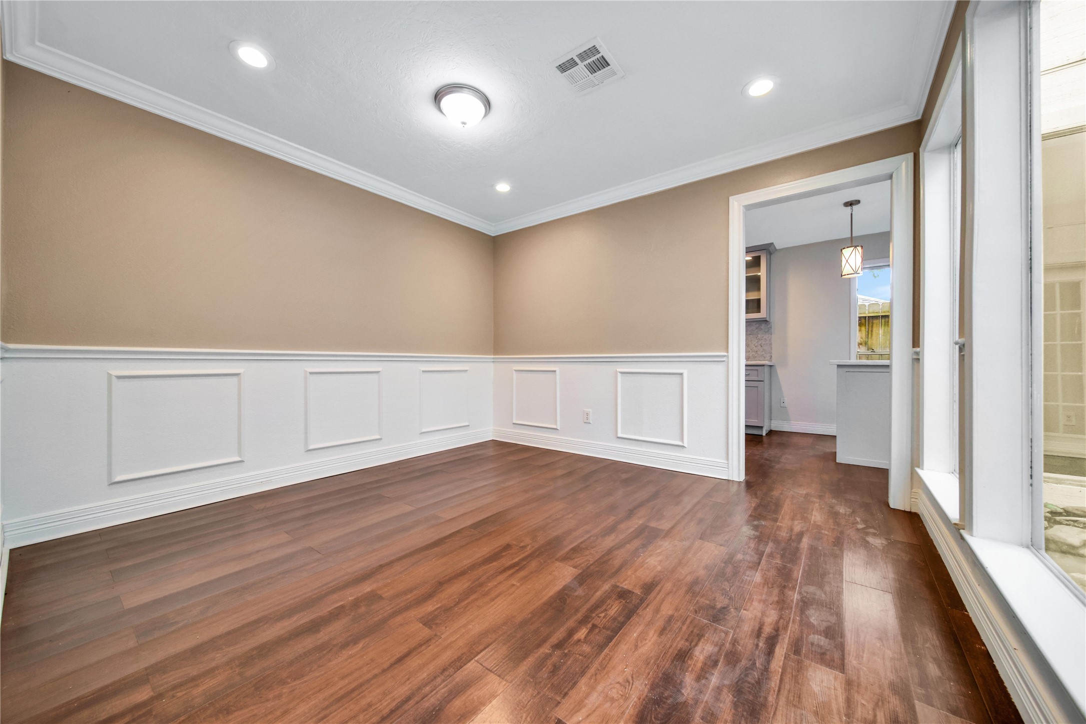 22627 Indian Ridge Drive Property Photo 15
