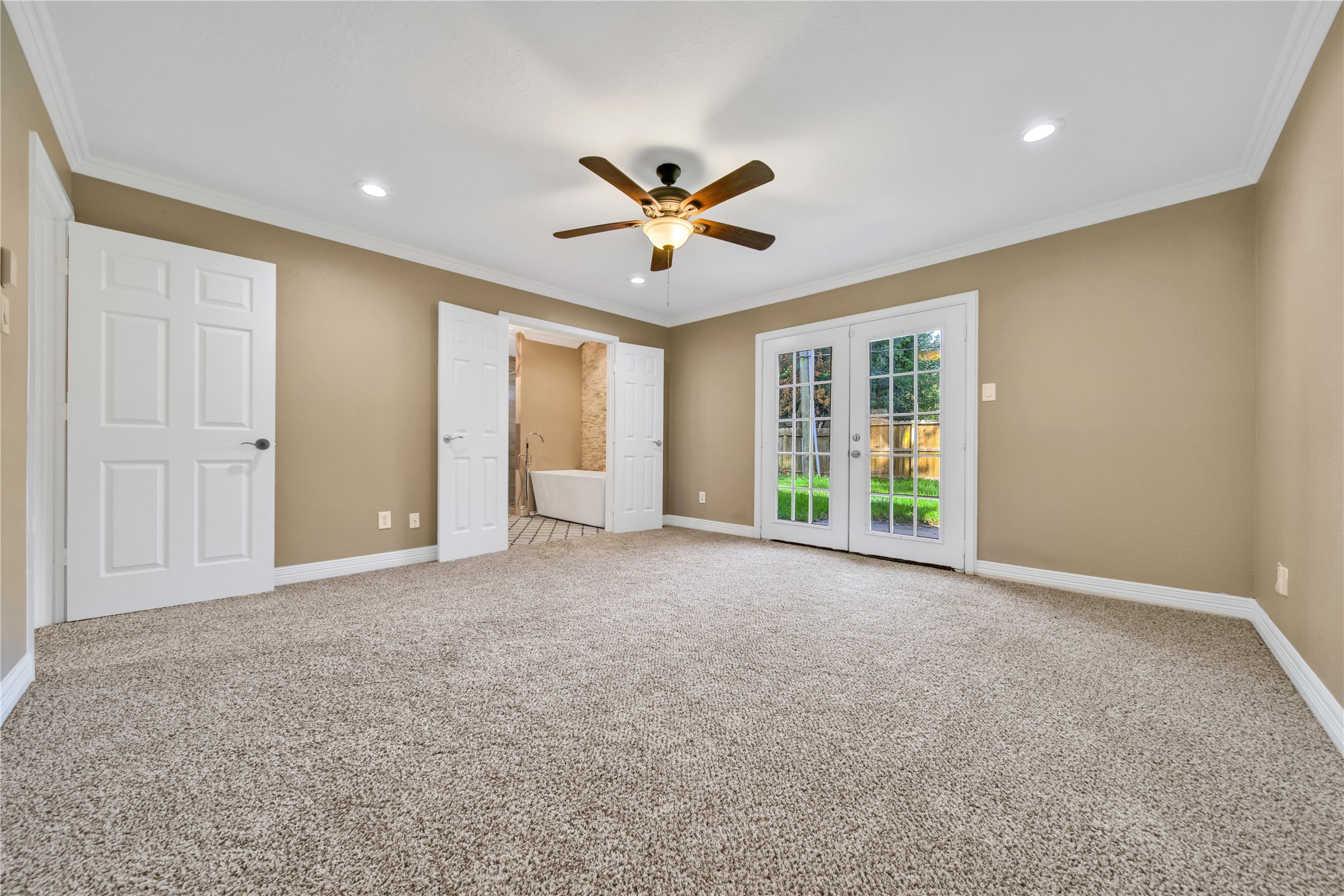 22627 Indian Ridge Drive Property Photo 24