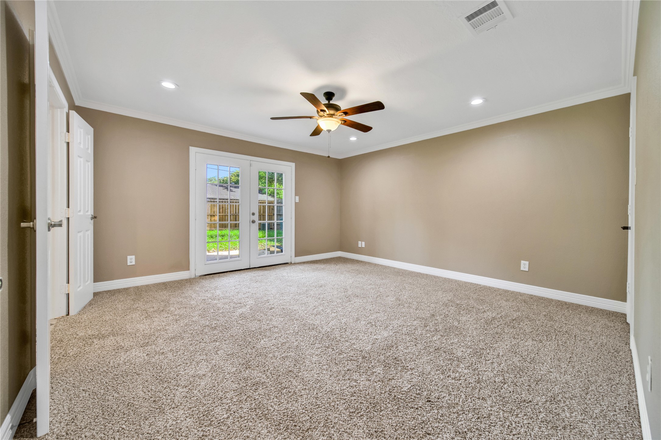 22627 Indian Ridge Drive Property Photo 25