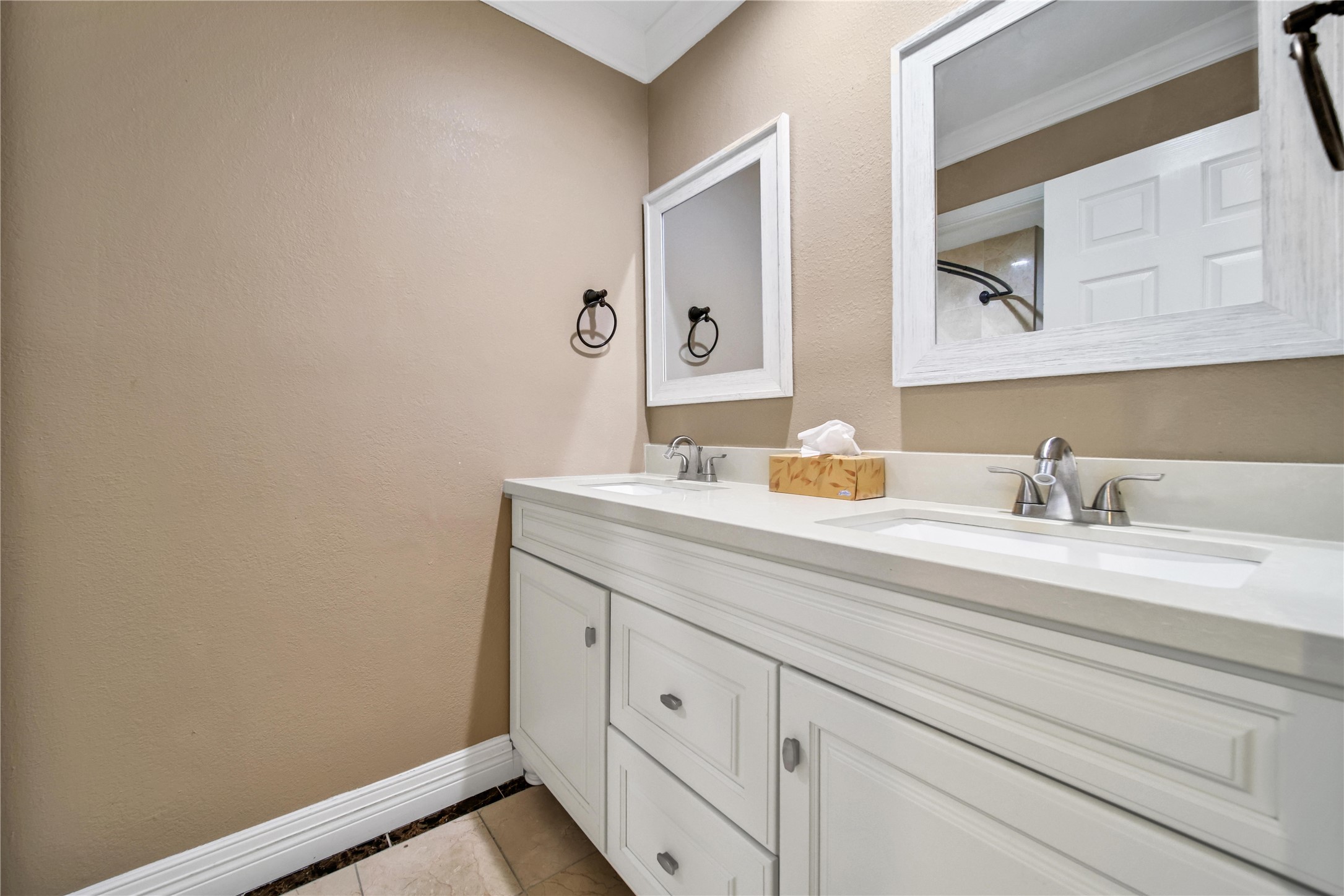22627 Indian Ridge Drive Property Photo 26