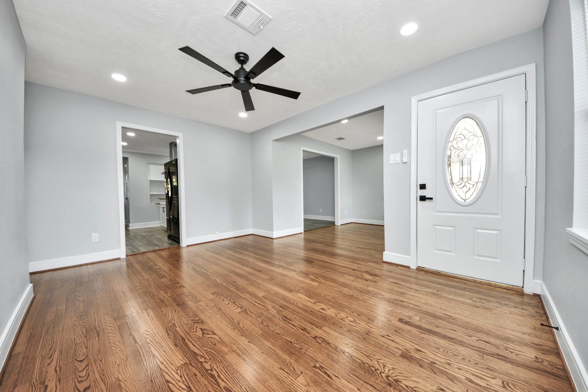 2212 Raspberry Lane Property Photo 3