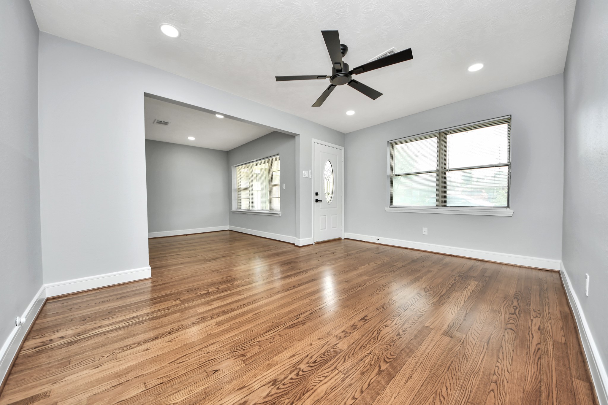 2212 Raspberry Lane Property Photo 4