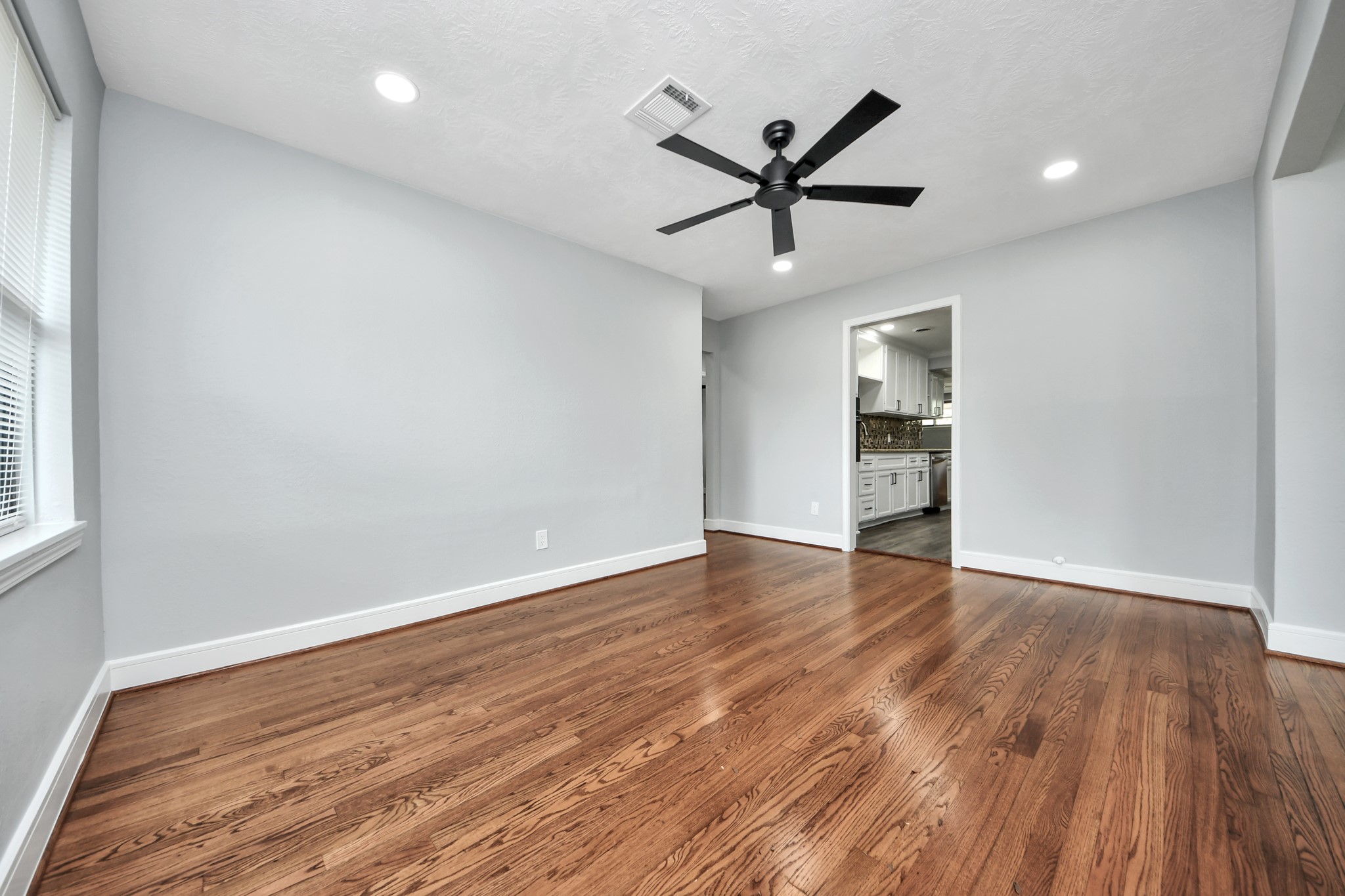 2212 Raspberry Lane Property Photo 27