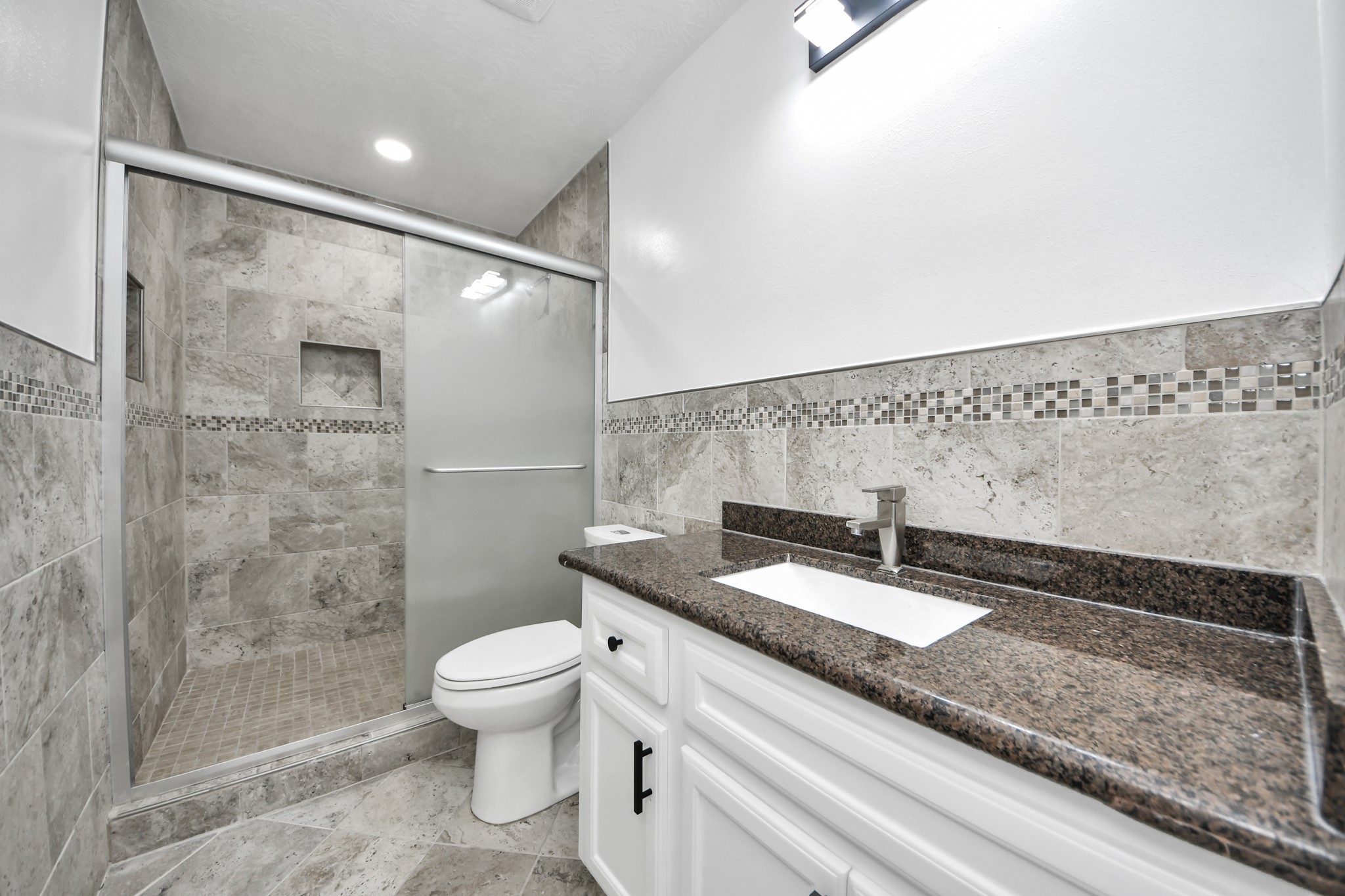 2212 Raspberry Lane Property Photo 37