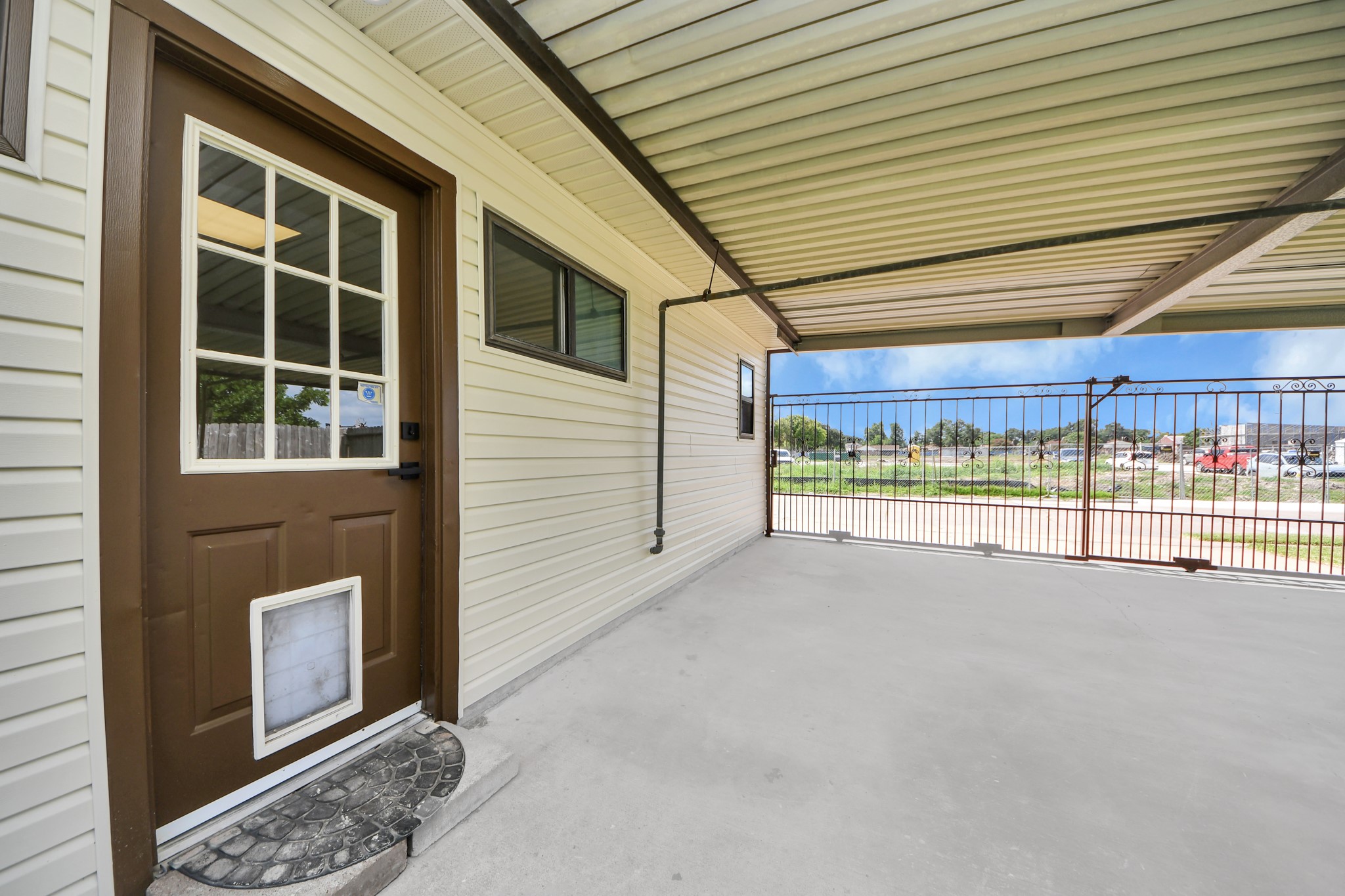 2212 Raspberry Lane Property Photo 43