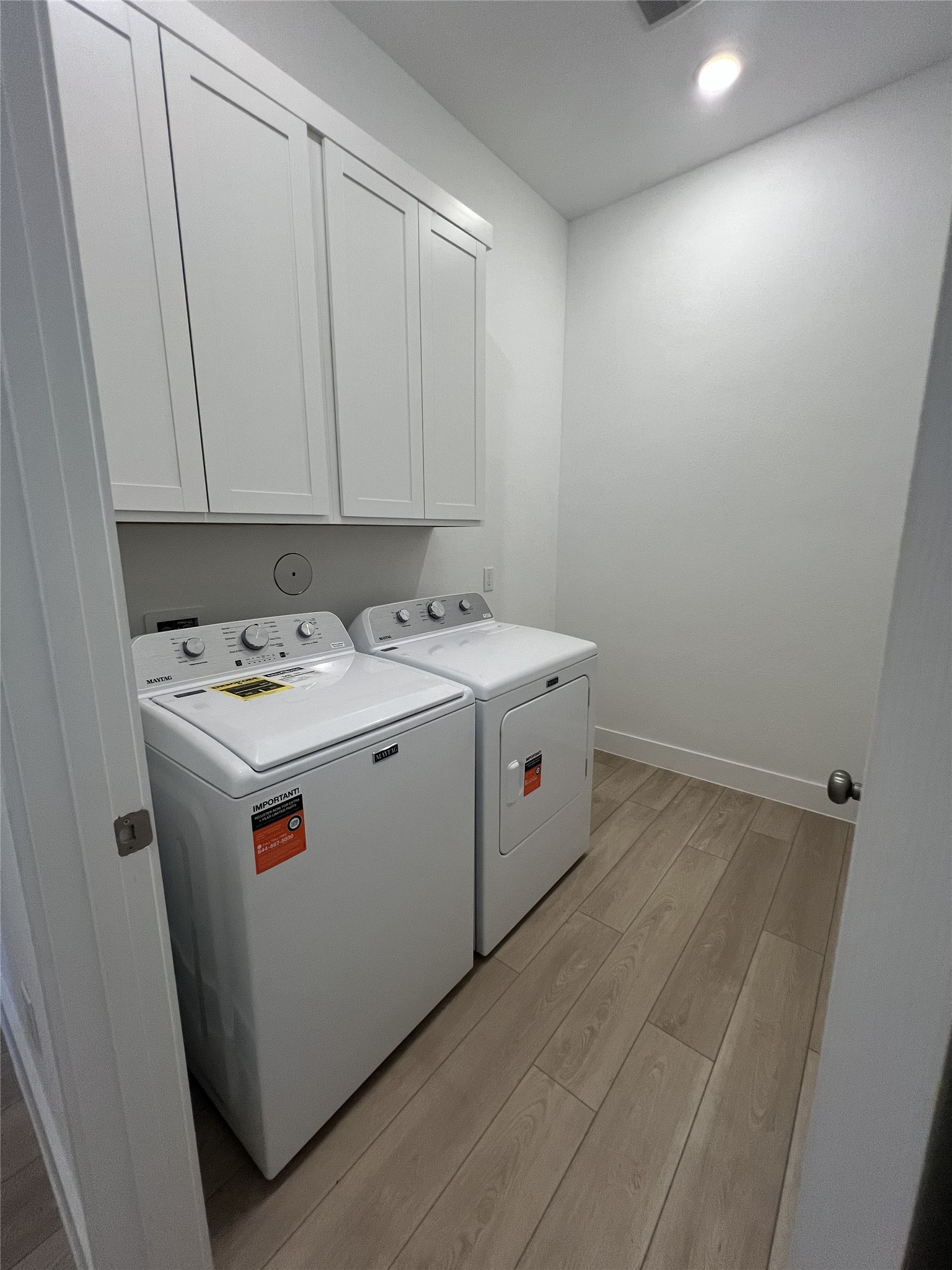2619 Grove Crest Drive Property Photo 4
