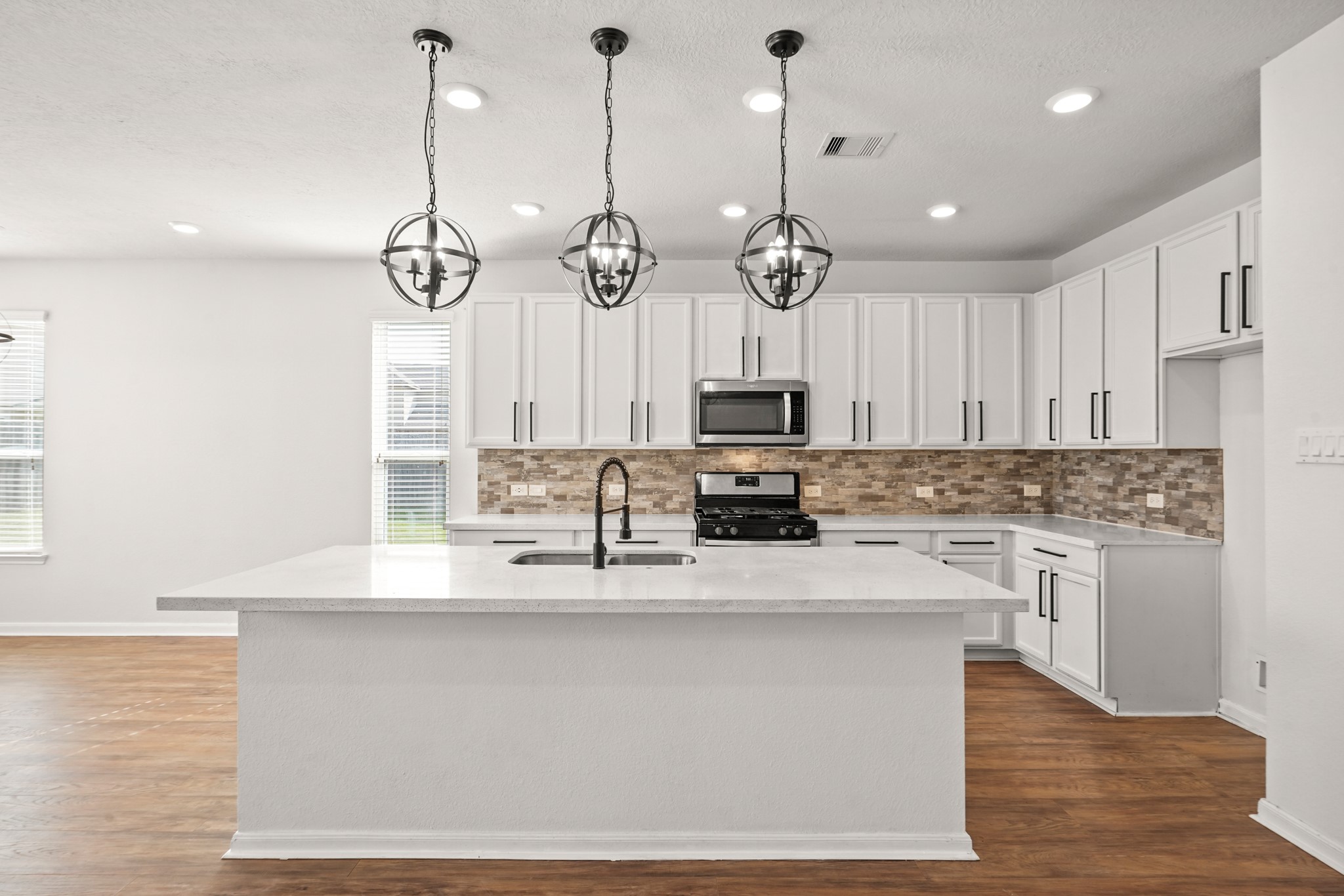 25422 Junction Meadow Trail Property Photo 12