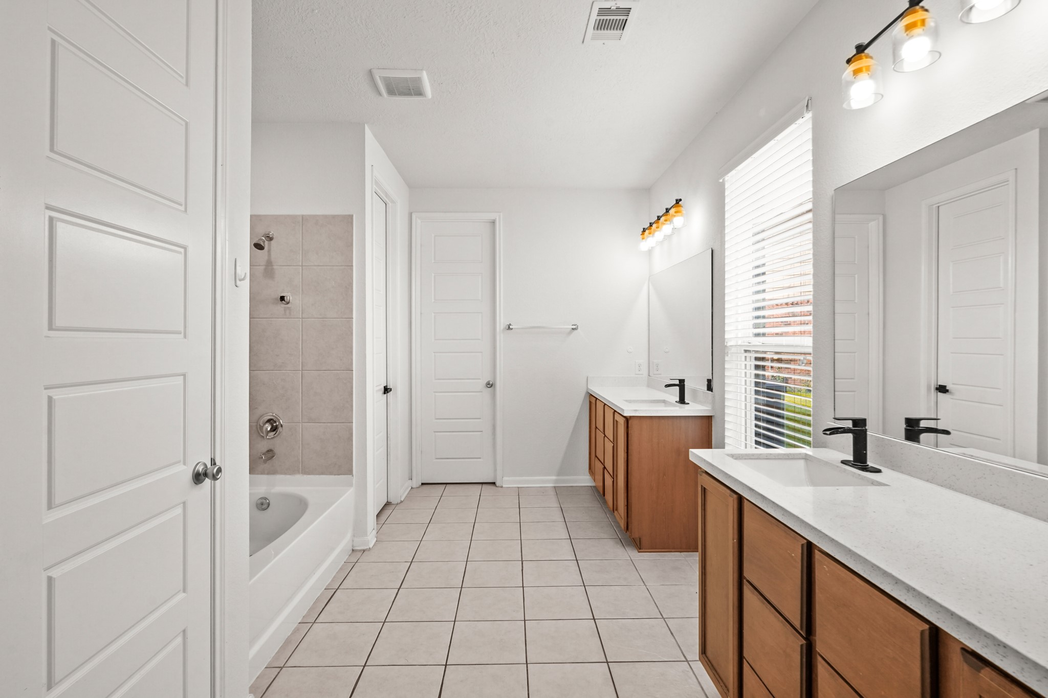 25422 Junction Meadow Trail Property Photo 21