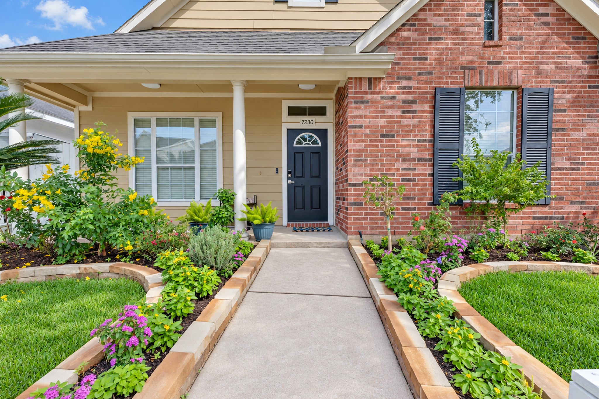 7230 Autumn Sun Drive Property Photo 11