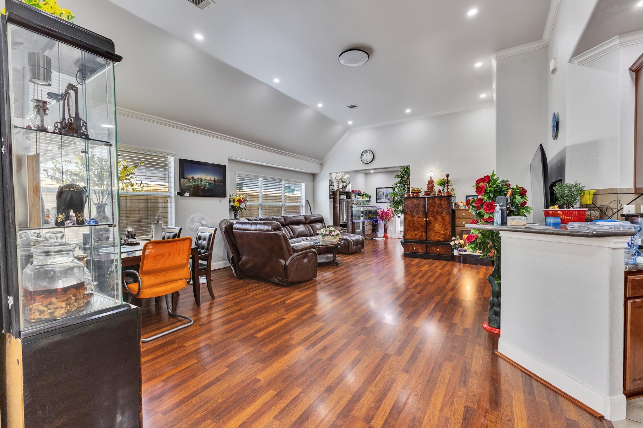 7230 Autumn Sun Drive Property Photo 13