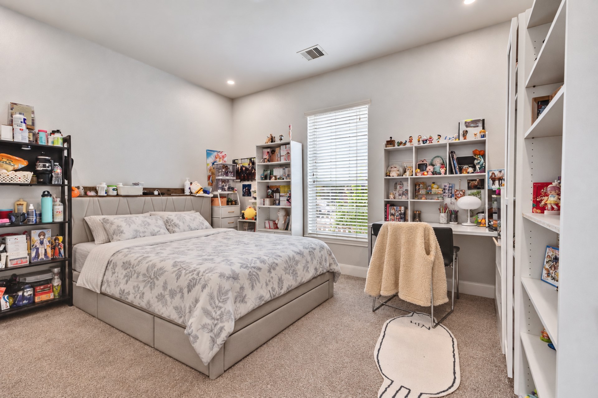 7230 Autumn Sun Drive Property Photo 15
